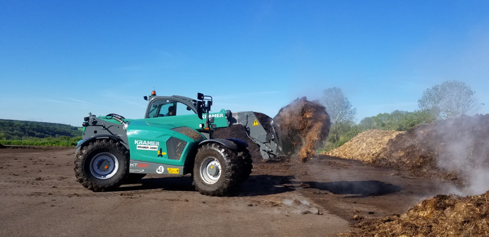 Kramer-Werke - The telescopic handler KT557 is equipped with ...