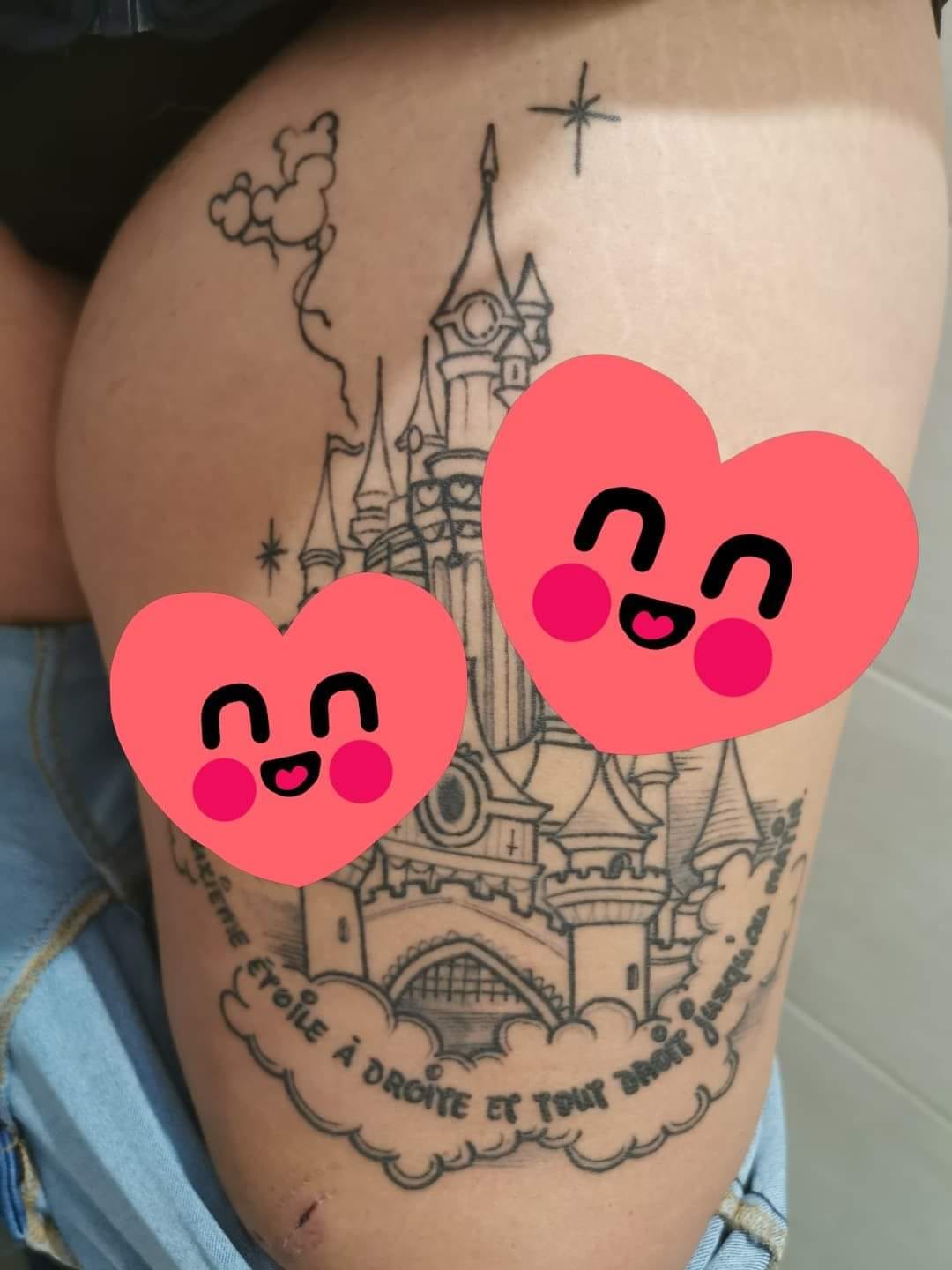 Tatouage Rose Eternelle La Belle Et La Bete