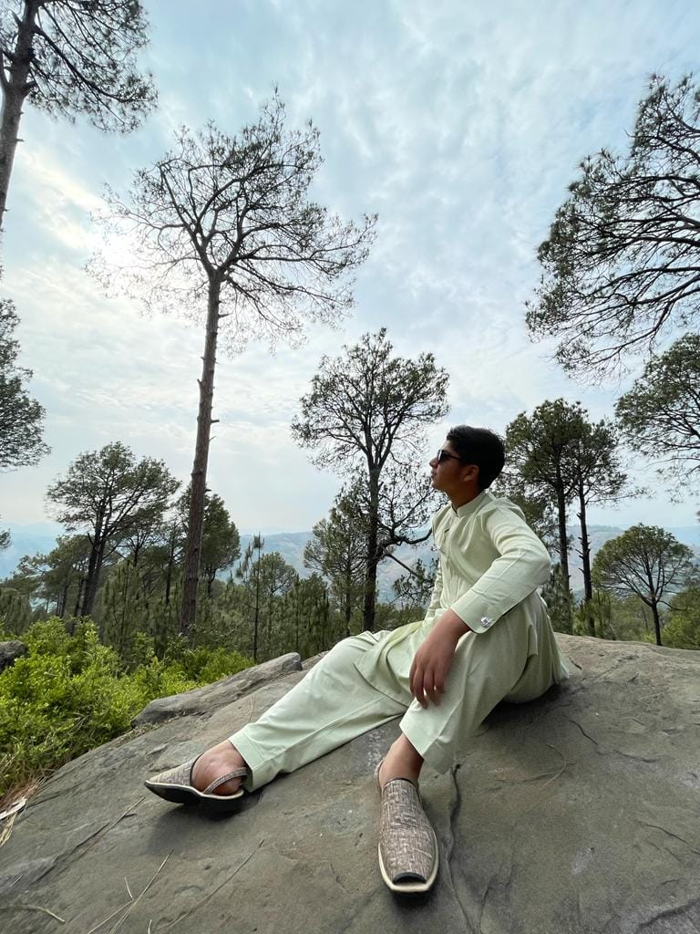Hamza Raja