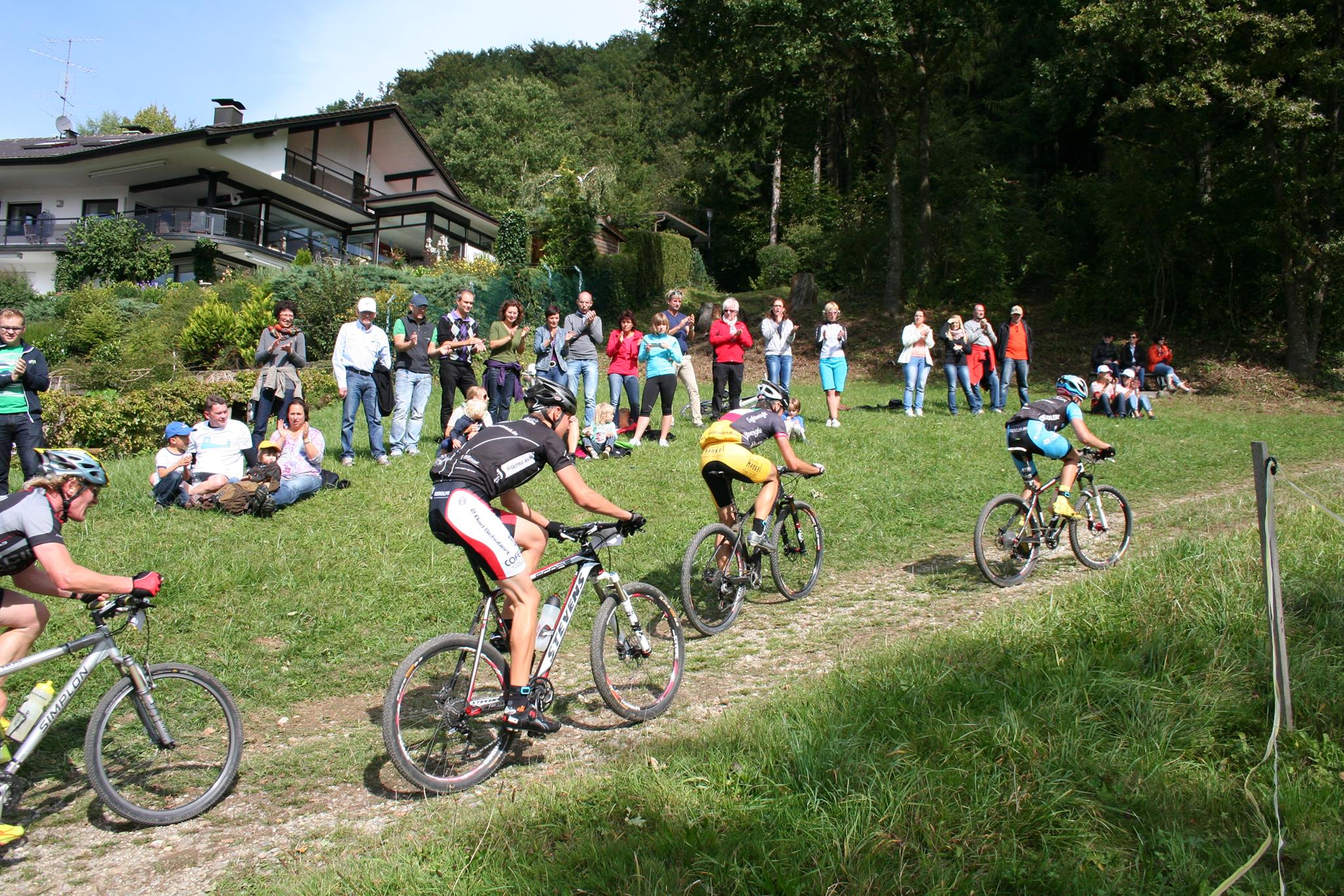 mountainbike reifen slick Flow R-CP #_Active_Product Style:Fish Pink What Does L Mean