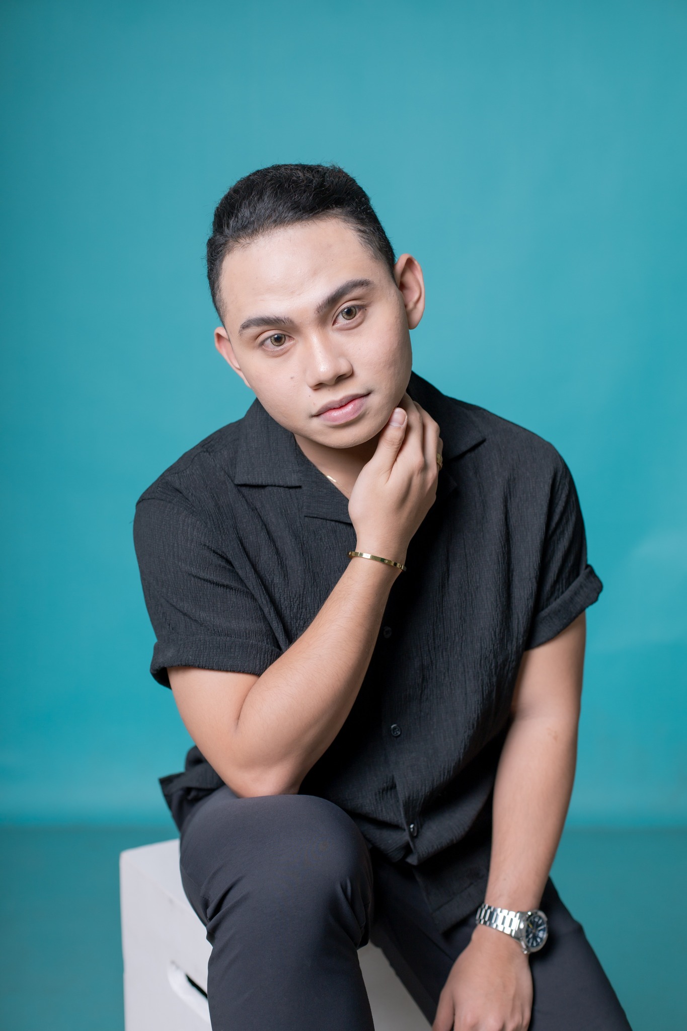 Get your best... - Uclick Self-Portrait Studio - Cebu City | Facebook