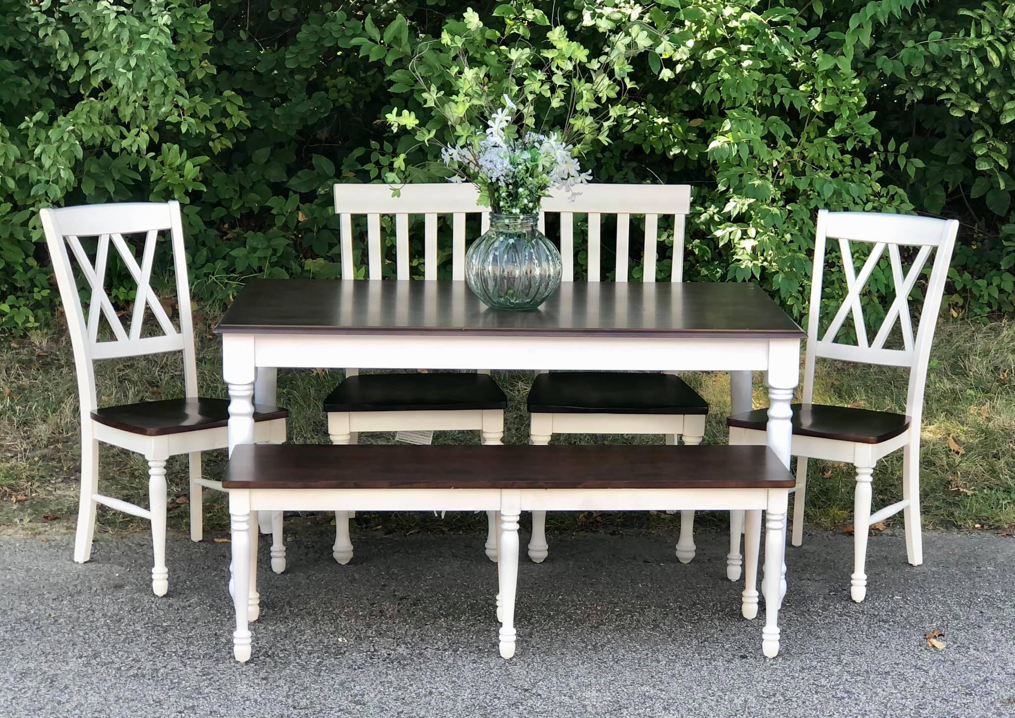 Not TOO Shabby - *** SOLD!!! *** New Crosley Shelby Dining...