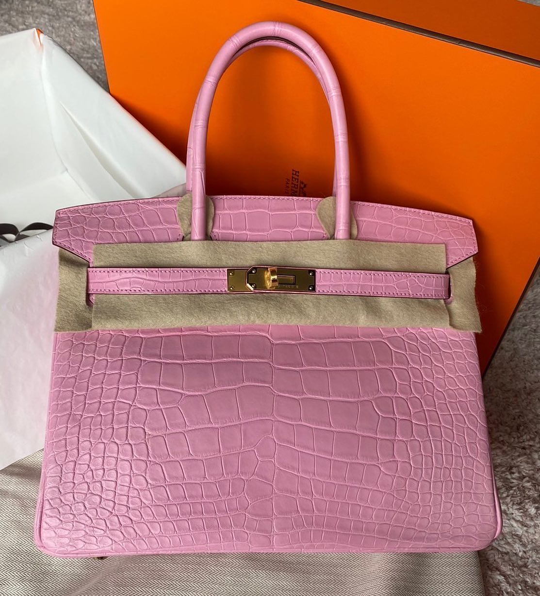 Red Carpet - 🎬大極品 Birkin 30 5P Pink💗 霧面🐊 金扣🔐 Z刻💤 美到心也溶化了🤤...