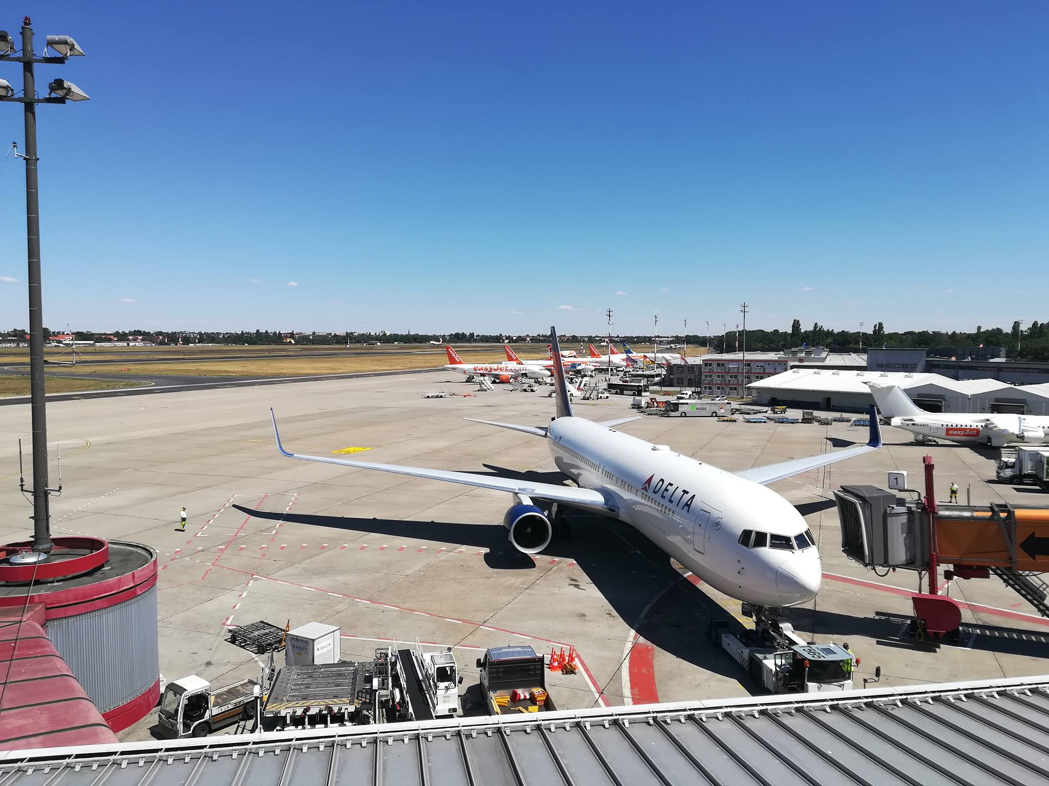 Aviation Exploring Post... - Aviation Exploring Post 2615