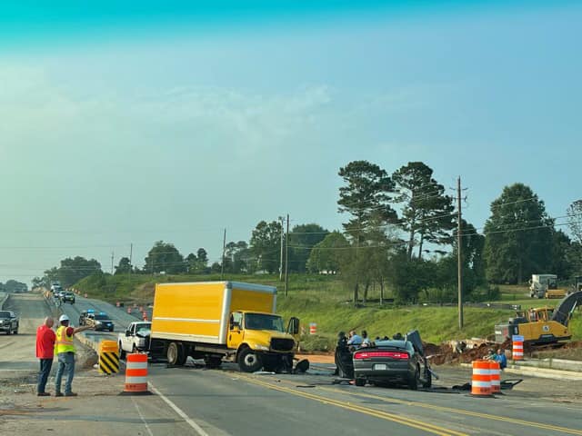 UPDATE - 9:30 a.m. - Crews... - Hall County Sheriff's Office | Facebook