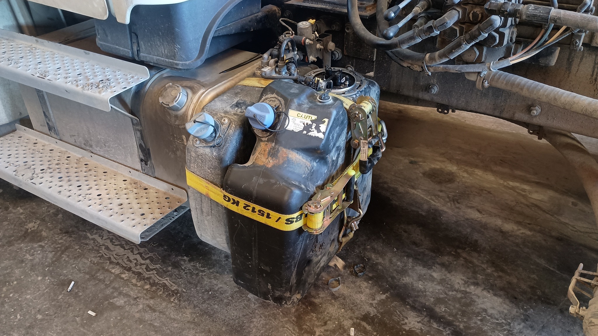 Where to find a DEF tank heater kit for Mitsubishi Fuso Canter