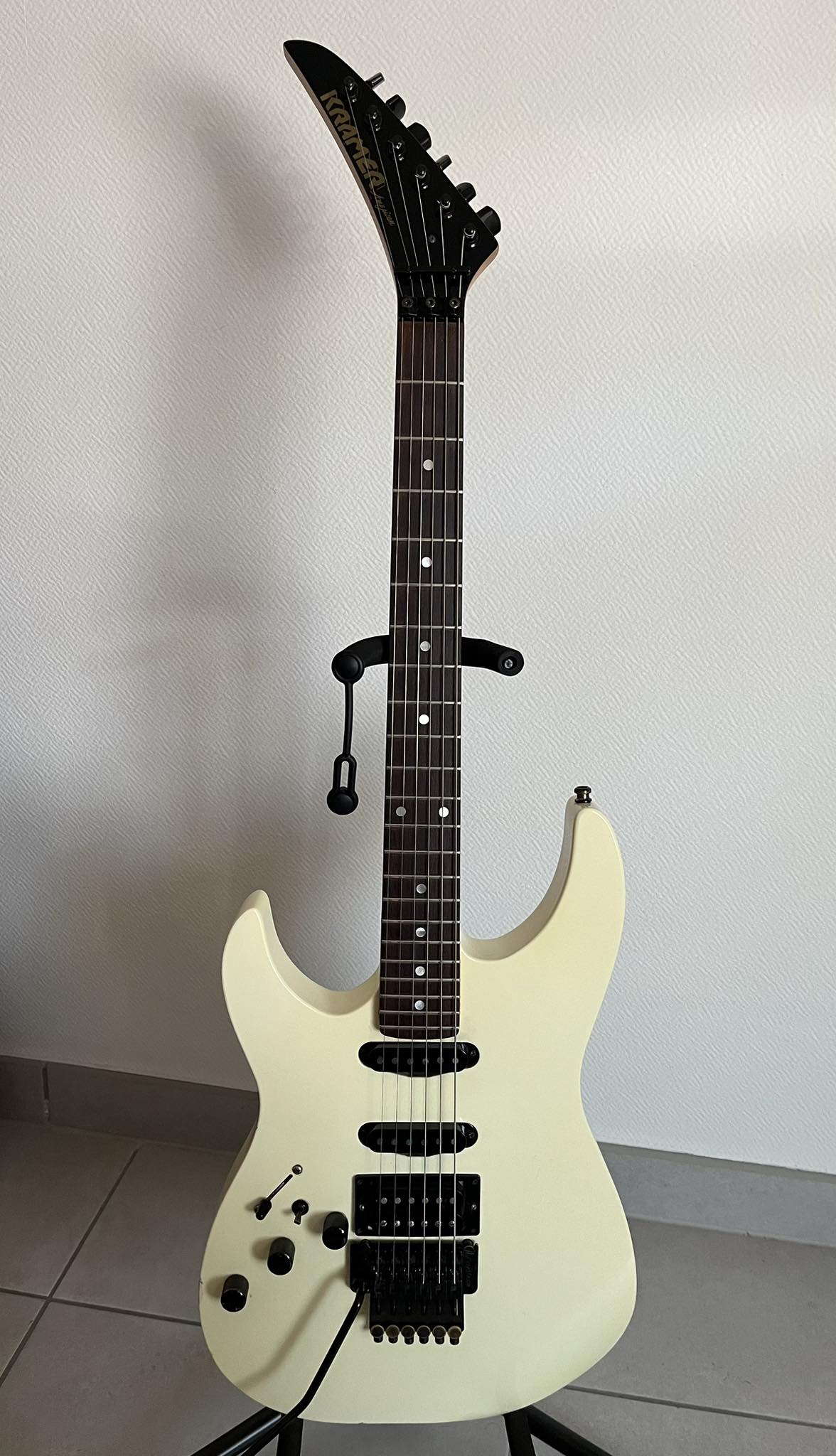 1983 Kramer Focus 1000 Guitar with Banana Headstock and German Floyd