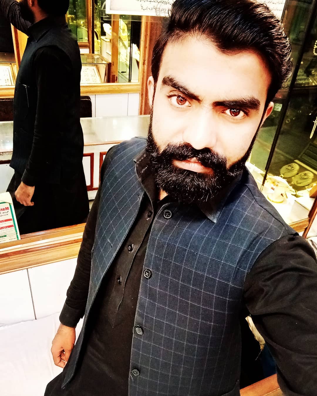 Raja Naveed Adv