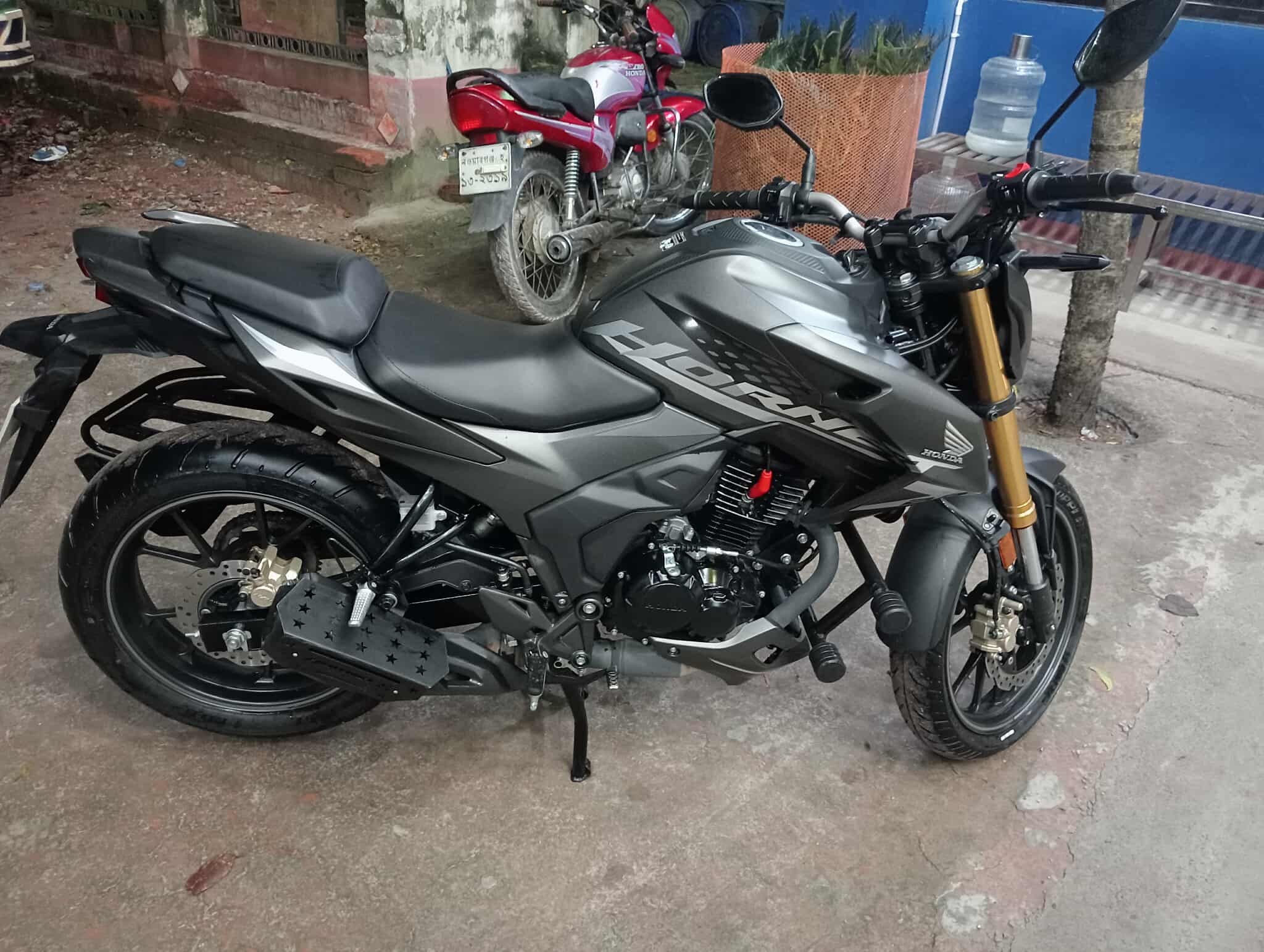 HONDA HORNET 2.O PGM FI ABS 185 CC