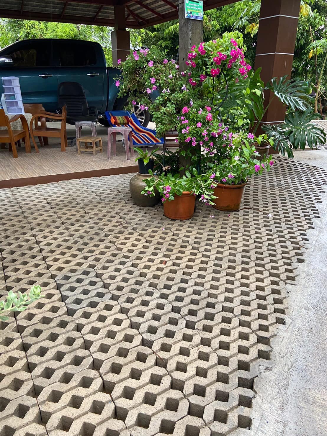 Maxblock : บล็อกปูพื้น-บล็อกช่องลม-บล็อกปลูกหญ้า เชียงใหม่ | Chiang Mai