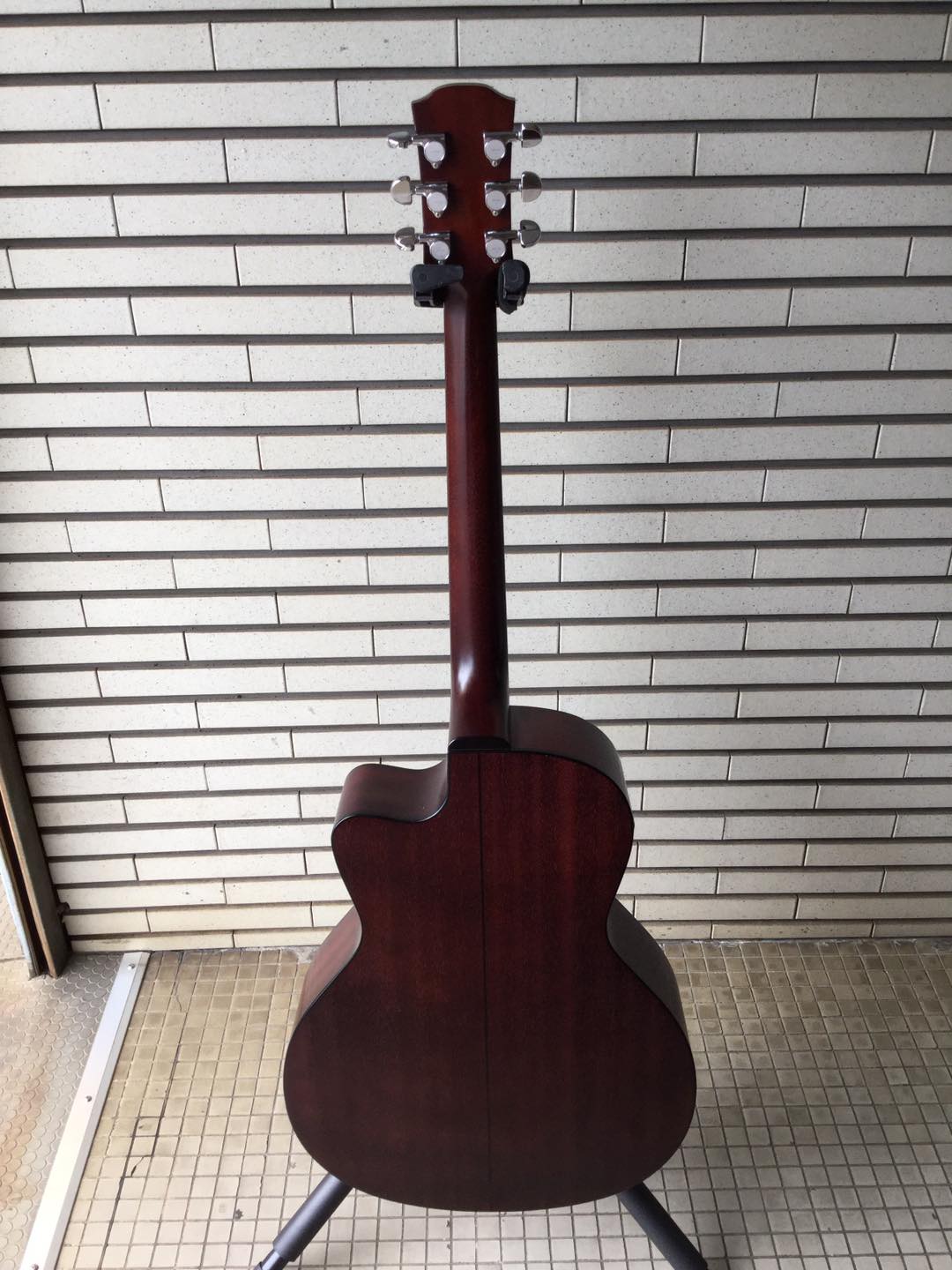 新品 Leolani レオラニ ウクレレ Lk 2c マルヤ 広島 中古楽器の買取 販売 Facebook