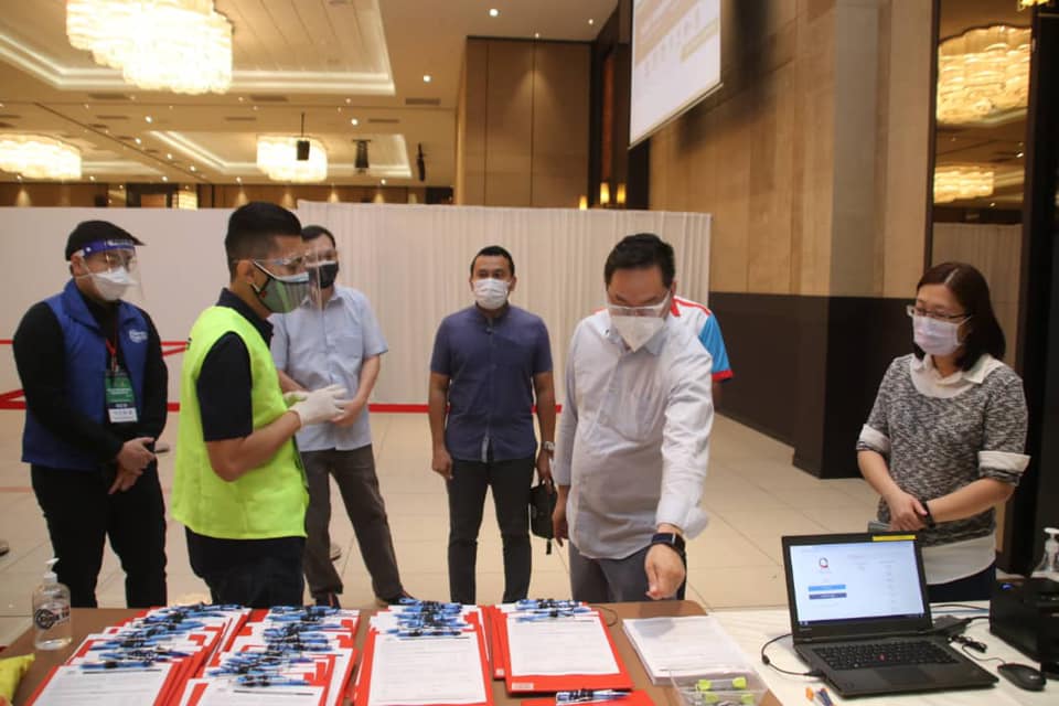 Jimmy Puah 潘伟斯 Kulai Johor Politician Facebook