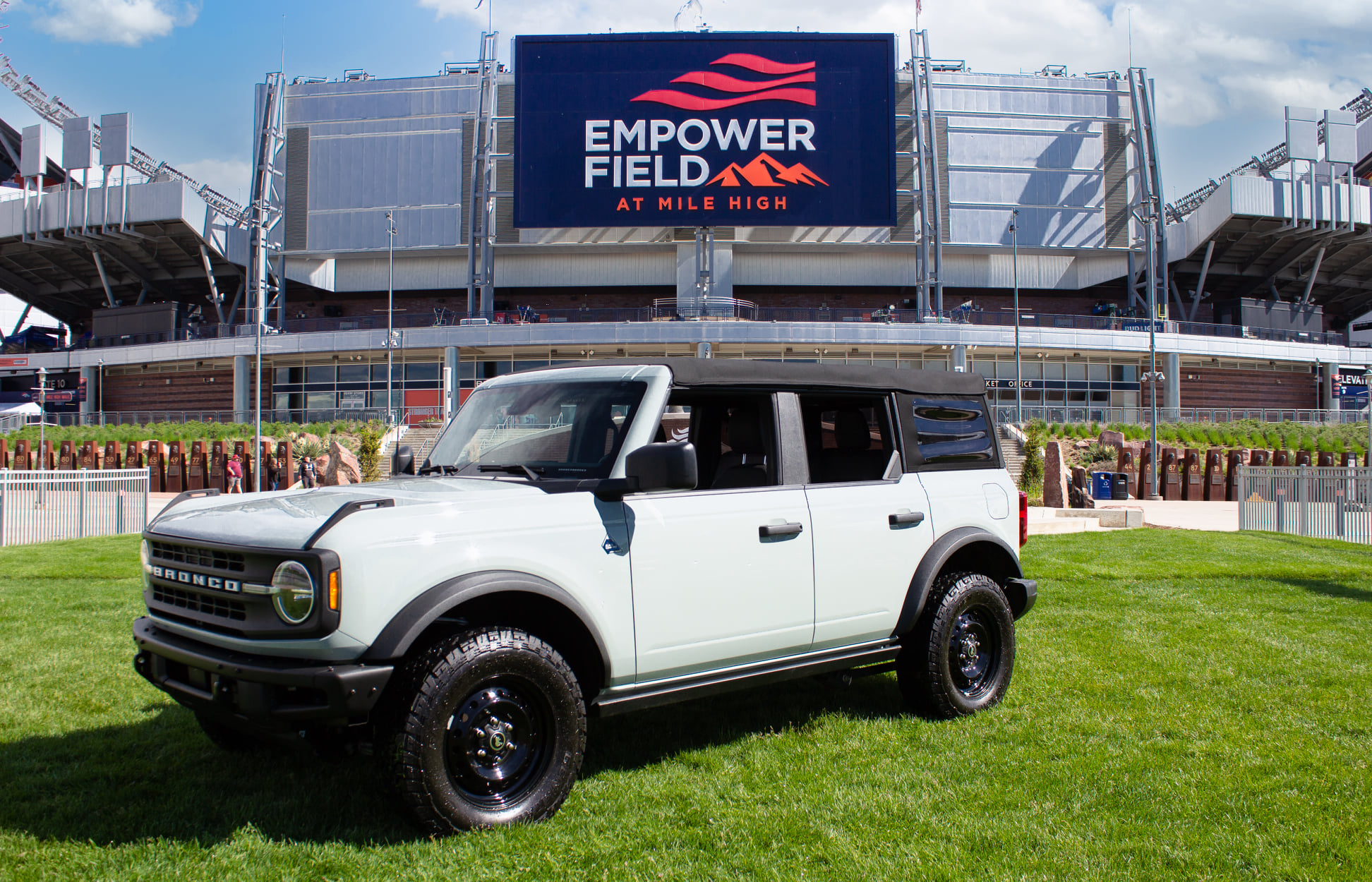 The Ford Bronco is BACK! 🙌... - Larry H. Miller Ford Lakewood | Facebook