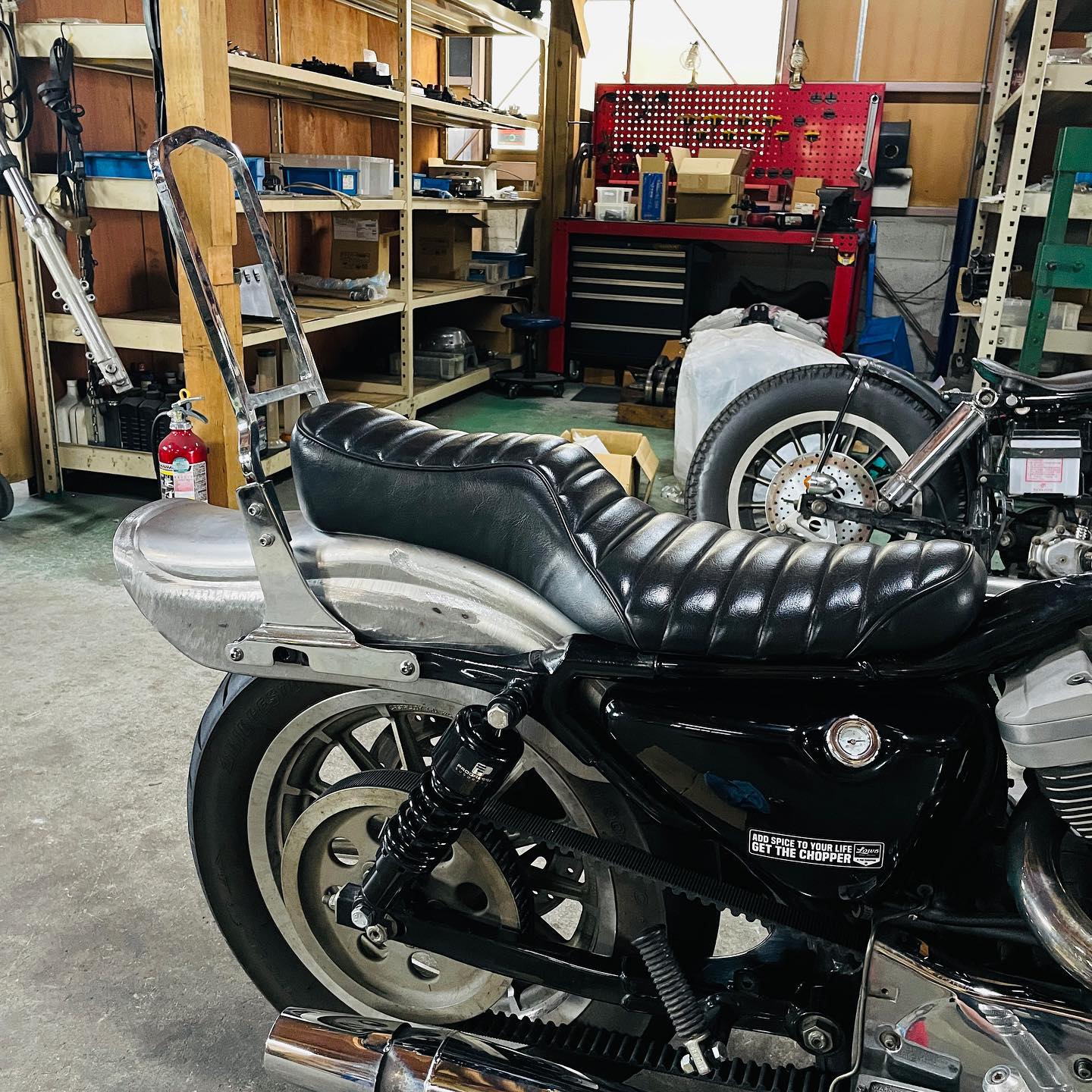 XL1200S. 以前アップしたスポーツスターのファットボブ 
