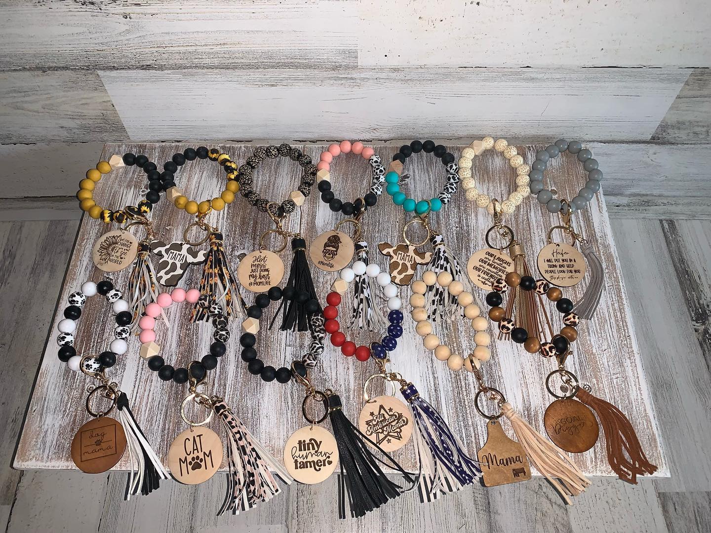 We love keyrings, you love keyrings. SEVENTEEN | SMURFS