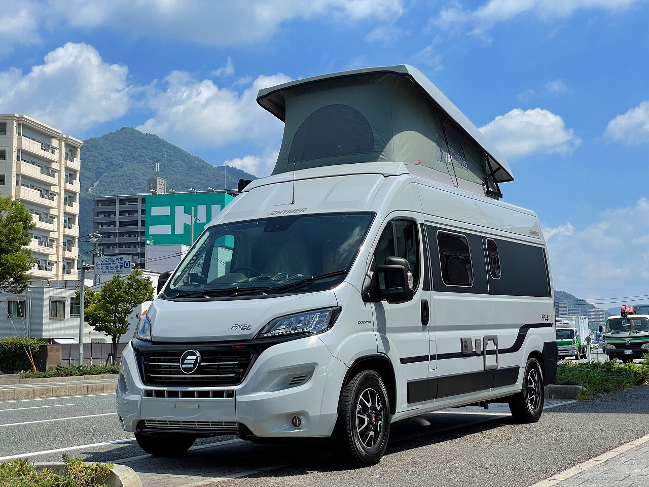 コンパスRV - とってもオシャレな旅グルマHYMER Free602 週末には納車。いい旅を～ヽ(^o^)丿... | Facebook