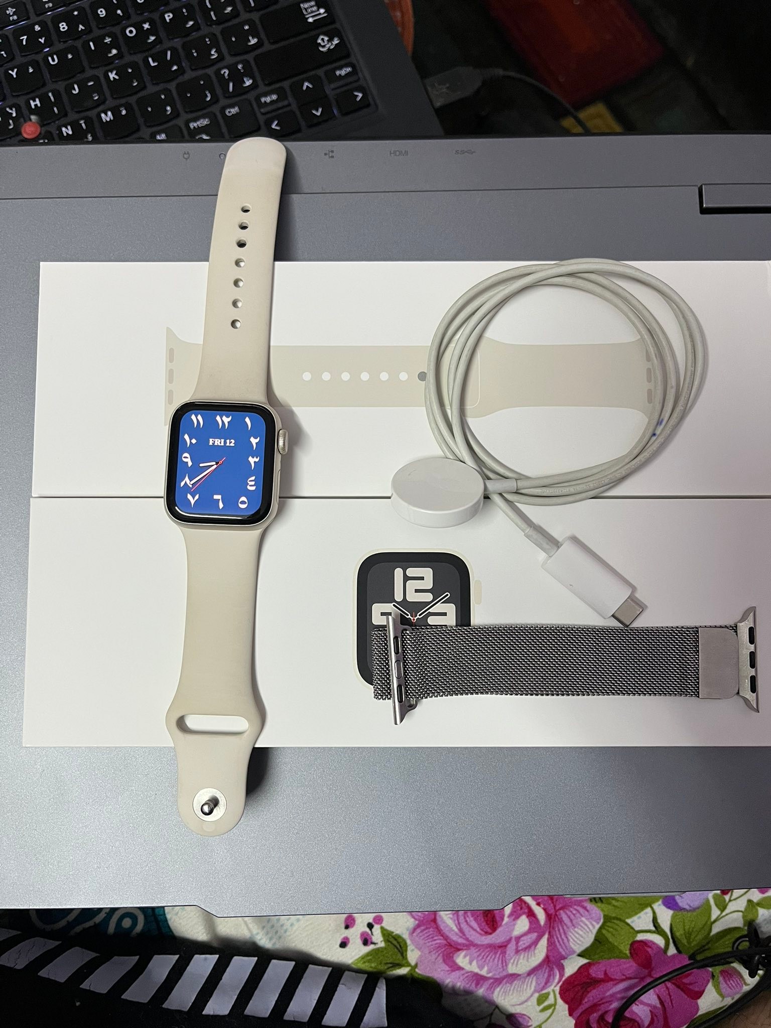 APPLE WATCH SE GEN 2 MIDNIGHT 40MM ORIGINAL 100% BATTERY HEALTH 