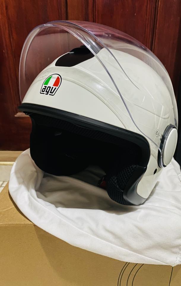 agv fluid dual visor helmet K7 Kyber - Black/Red and practicality $999.95 AGV Limited Rossi Double