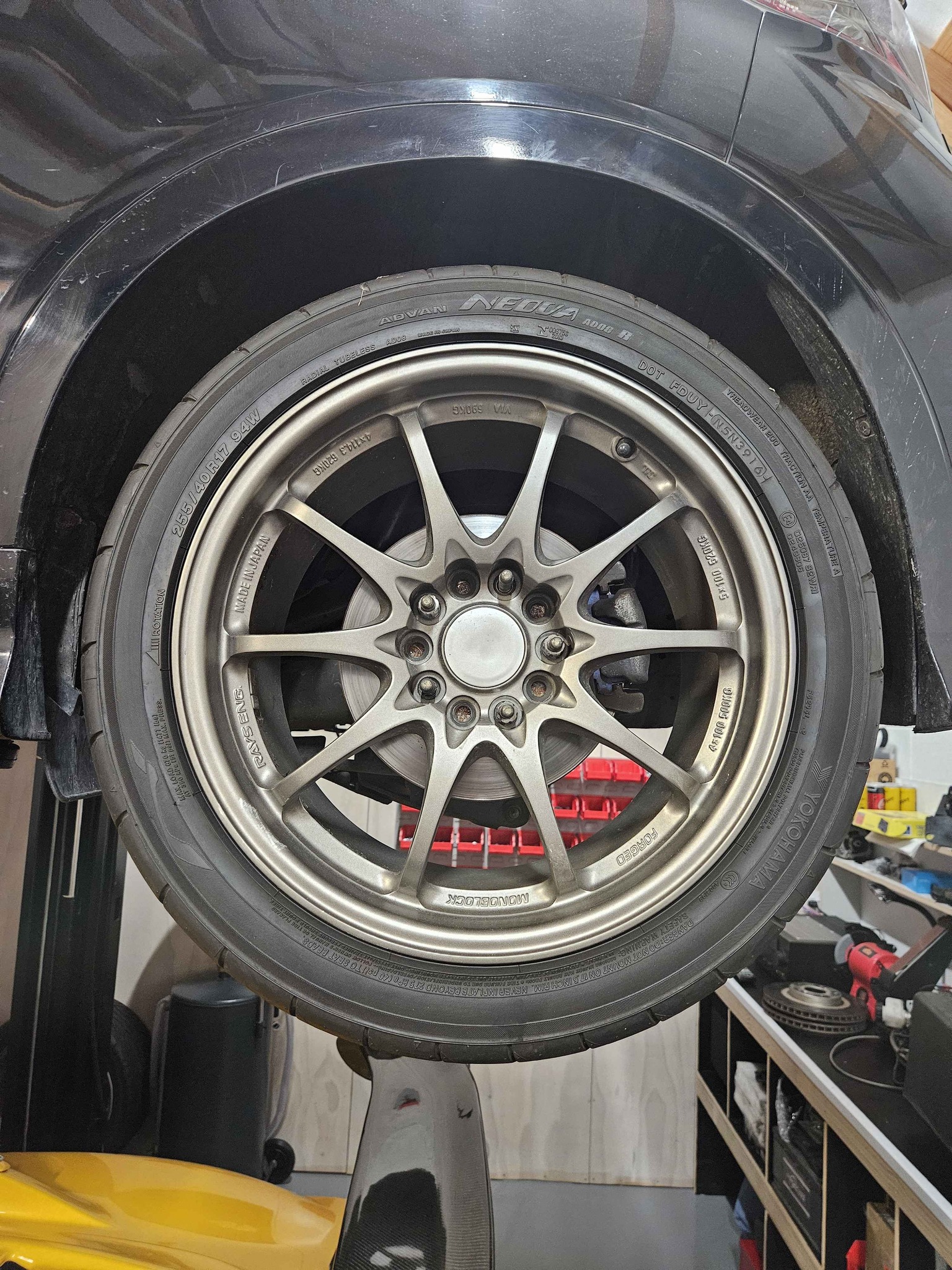 Dunlop Direzza RSC forged Light weight alloy wheels in bronze. PCD