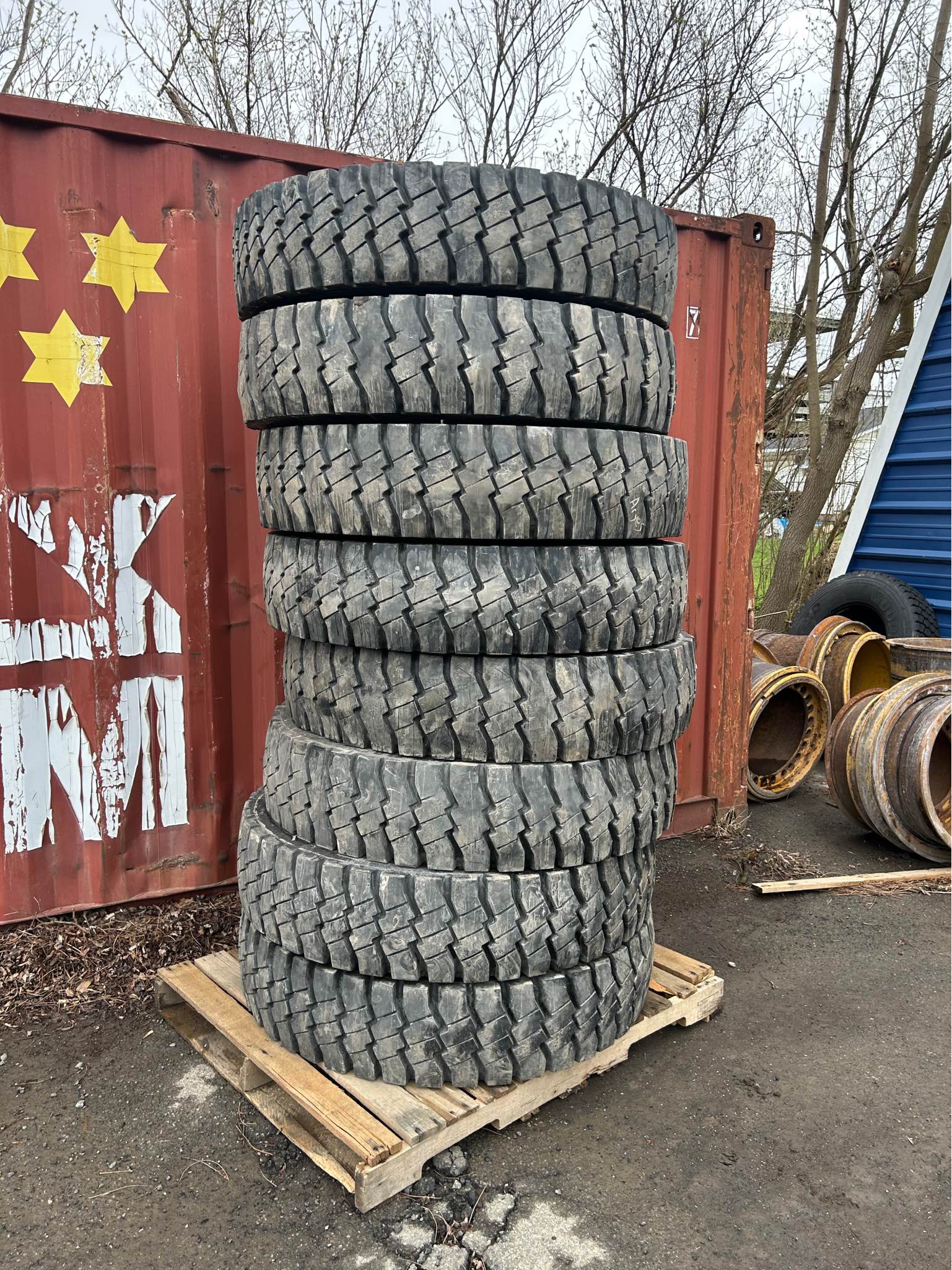 Goodyear 12R24.5 G177 traction tires - Car Wheels, Tires & Parts ...