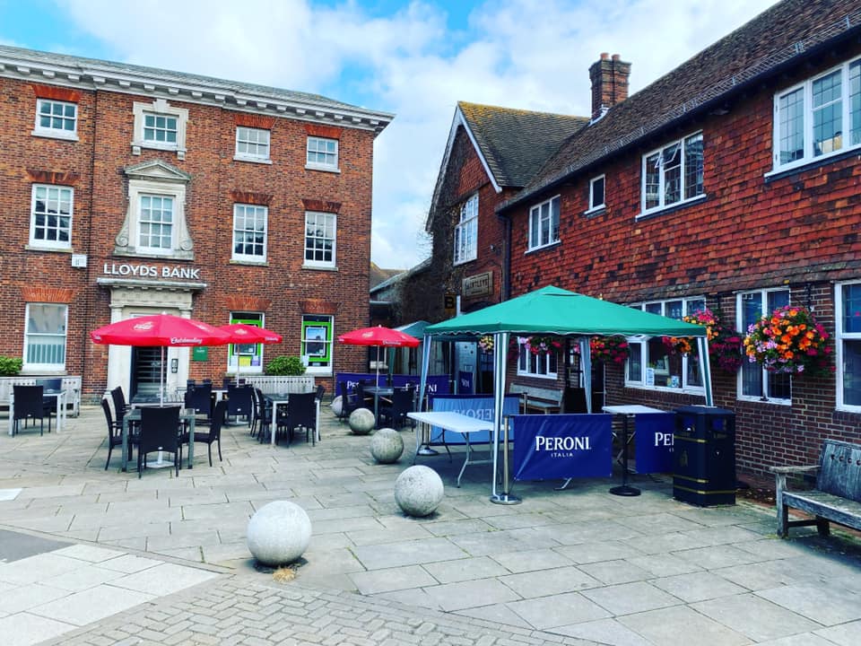 🛵SCOOTER SUNDAY 🛵... - The Square Brewery, Petersfield | Facebook
