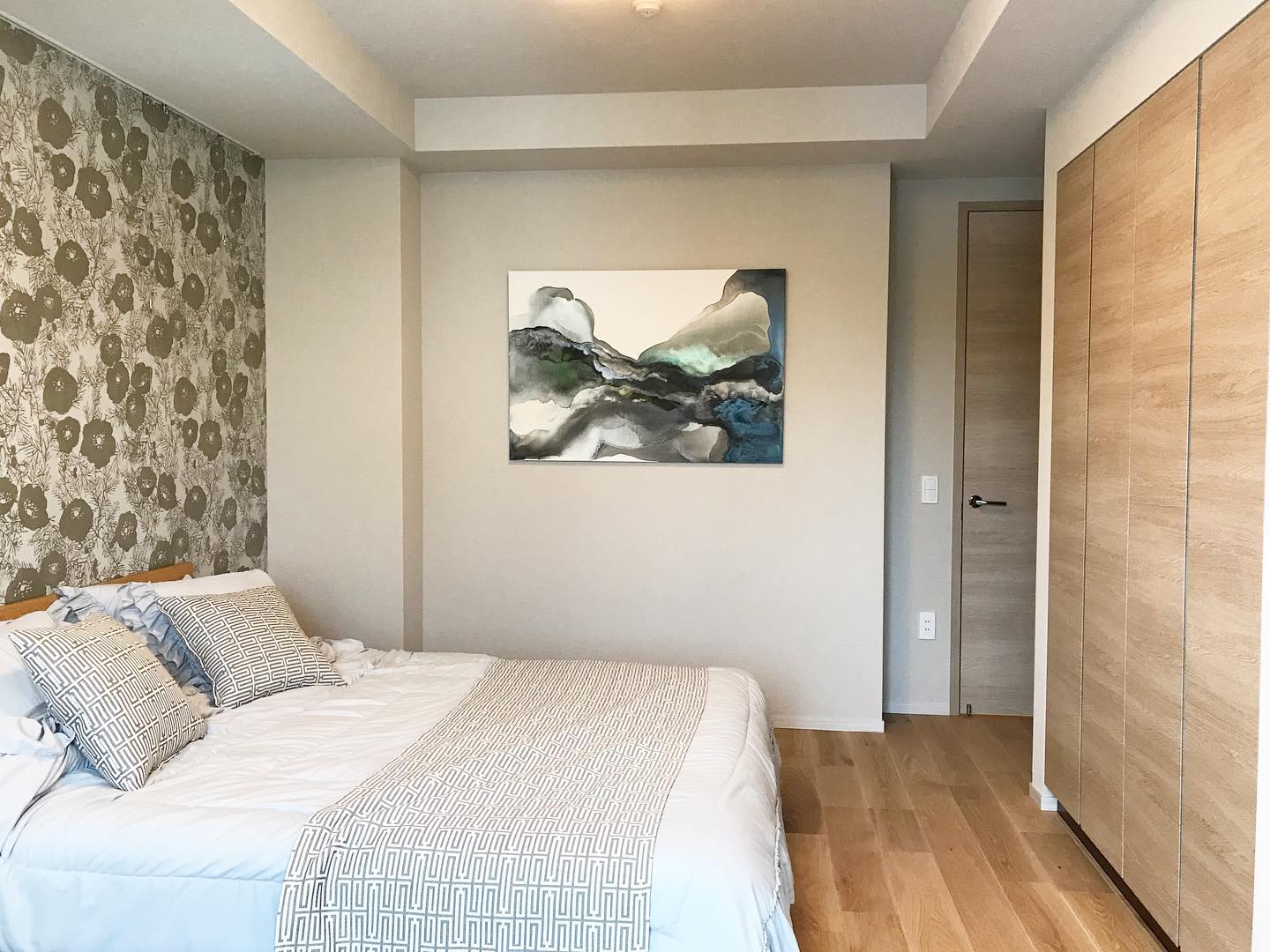 個人邸 広尾 / Residence Hiroo ＊ Artist:... - art gallery closet | Facebook