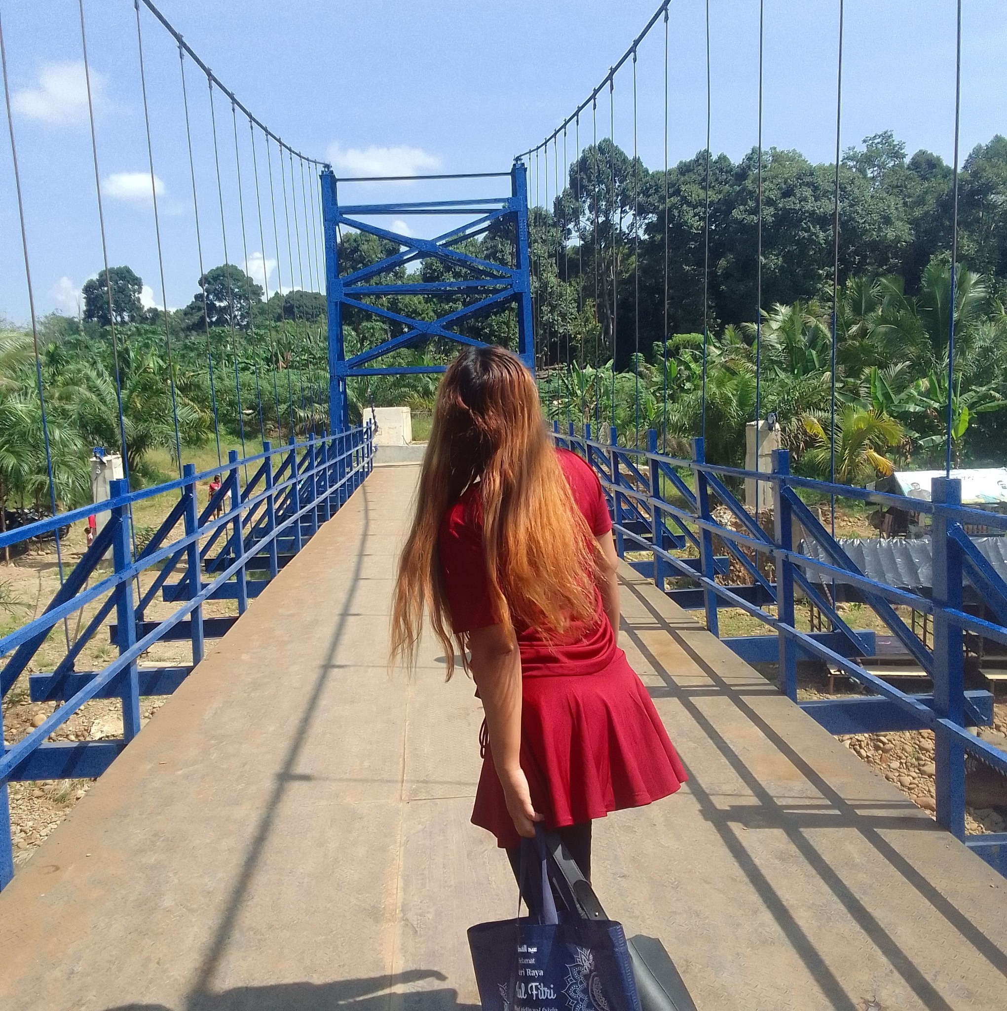 Eva Gladis - Yok gaess jajan di 3 BERANAK. Anti debu man... | Facebook