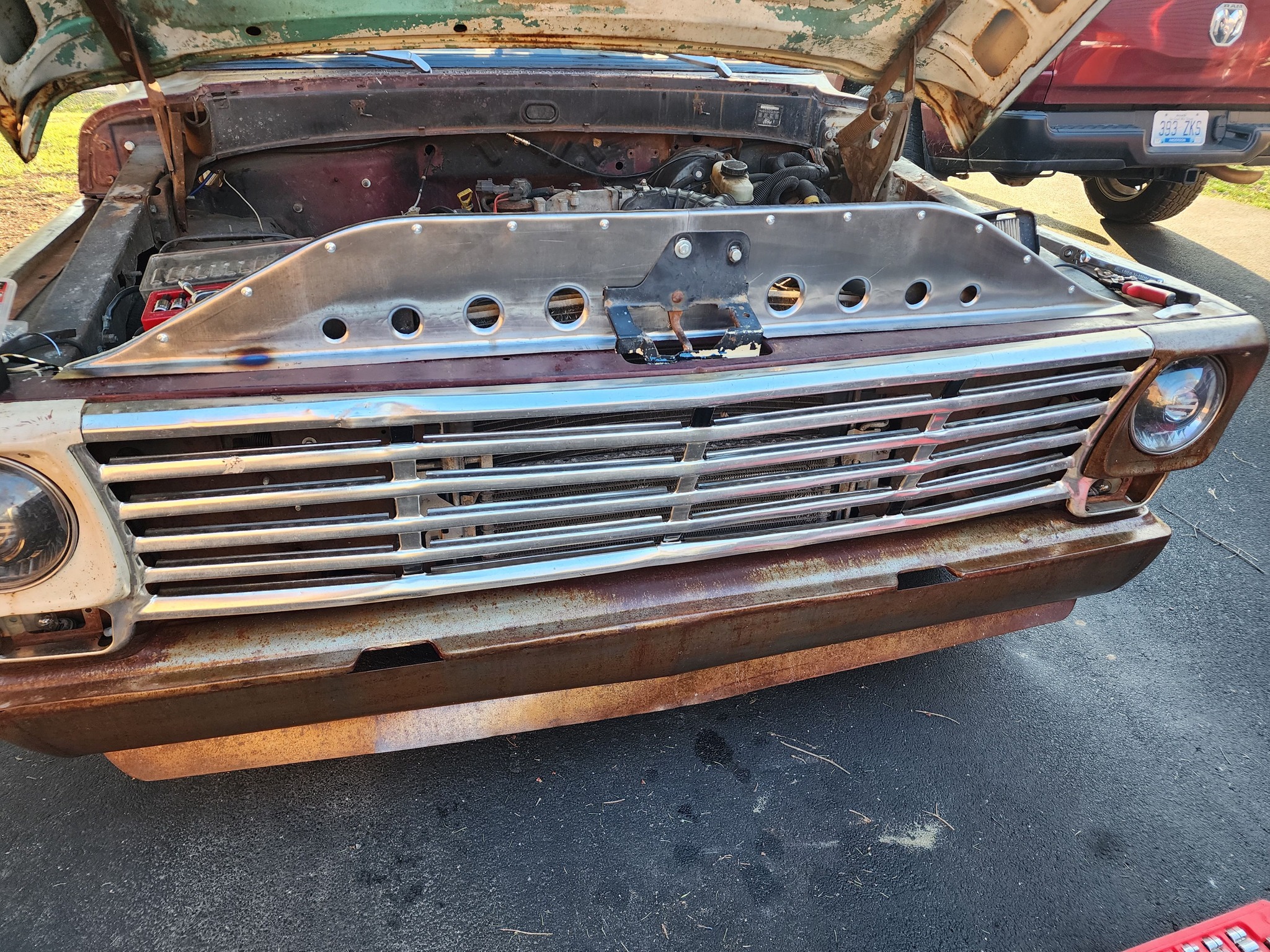 Ford - Page 1 - Body Bolt Kit Store