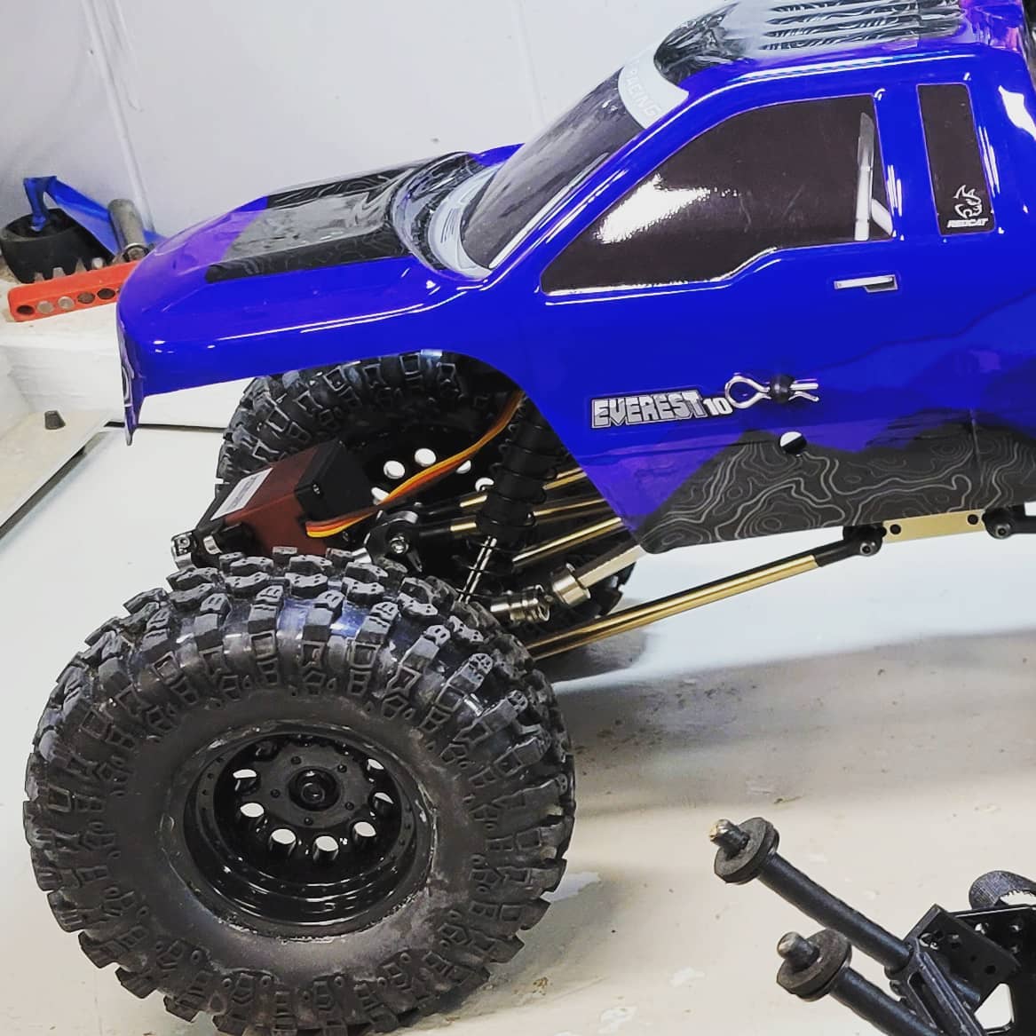 The Redcat International Harvester Scout II Gen8 Axe Edition is