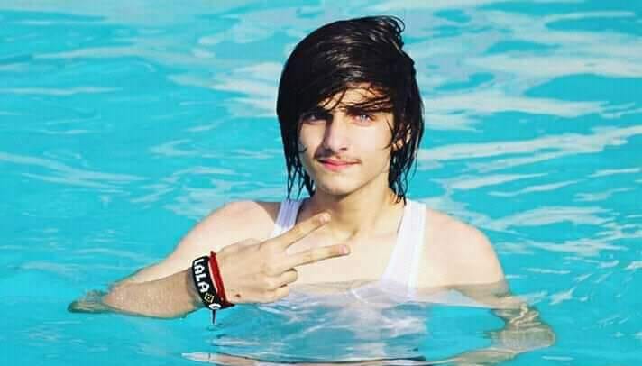 Dayyan Khan Official