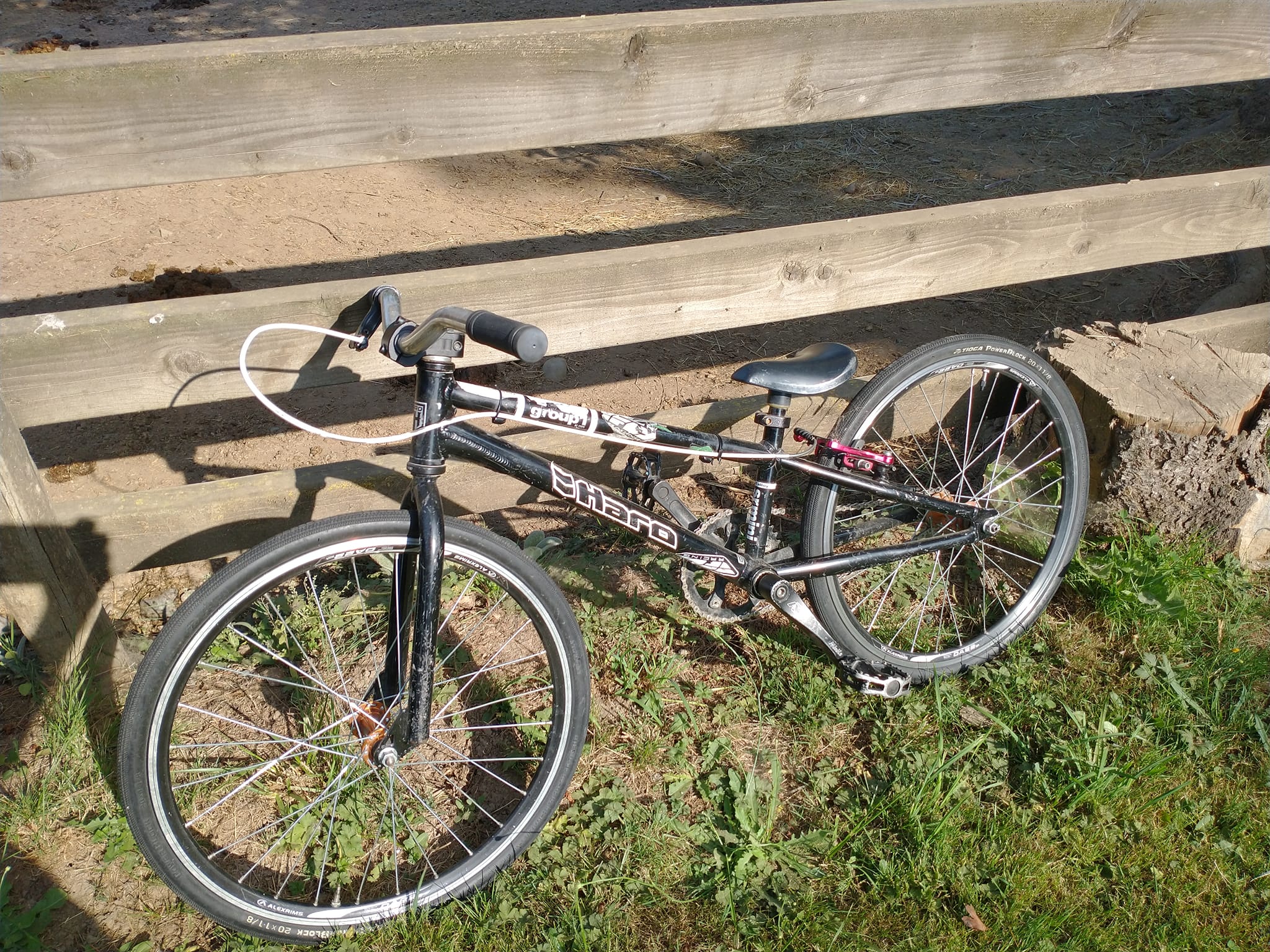 What's the difference between Haro Annex Mini and Redline Mini BMX