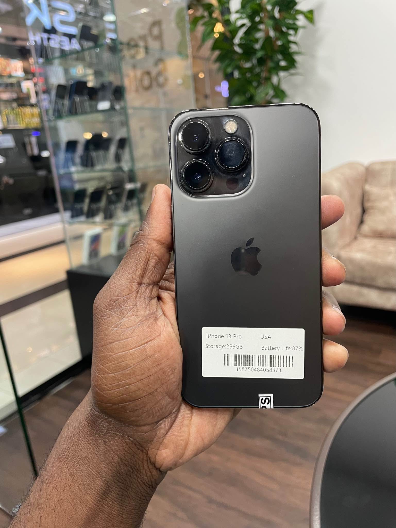 IPhone 13 Pro 256GB Graphite Battery Health 88% Top Condition 