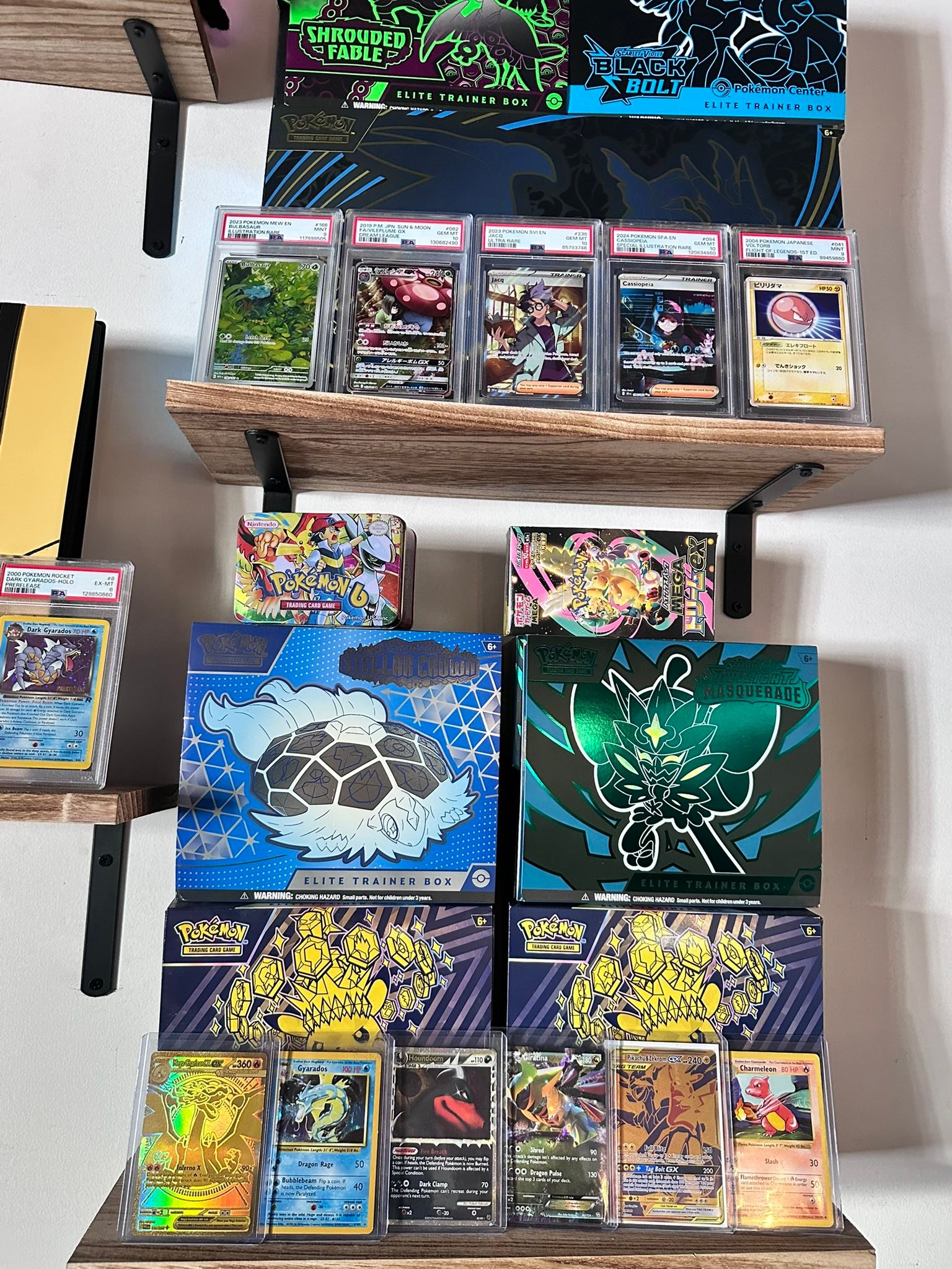 pokemon card display shelf KUBBIE TCG (3 Row) - Case for Trading Games, Wall Mountab And Ready To Buy. Displaying pokemon card collection at