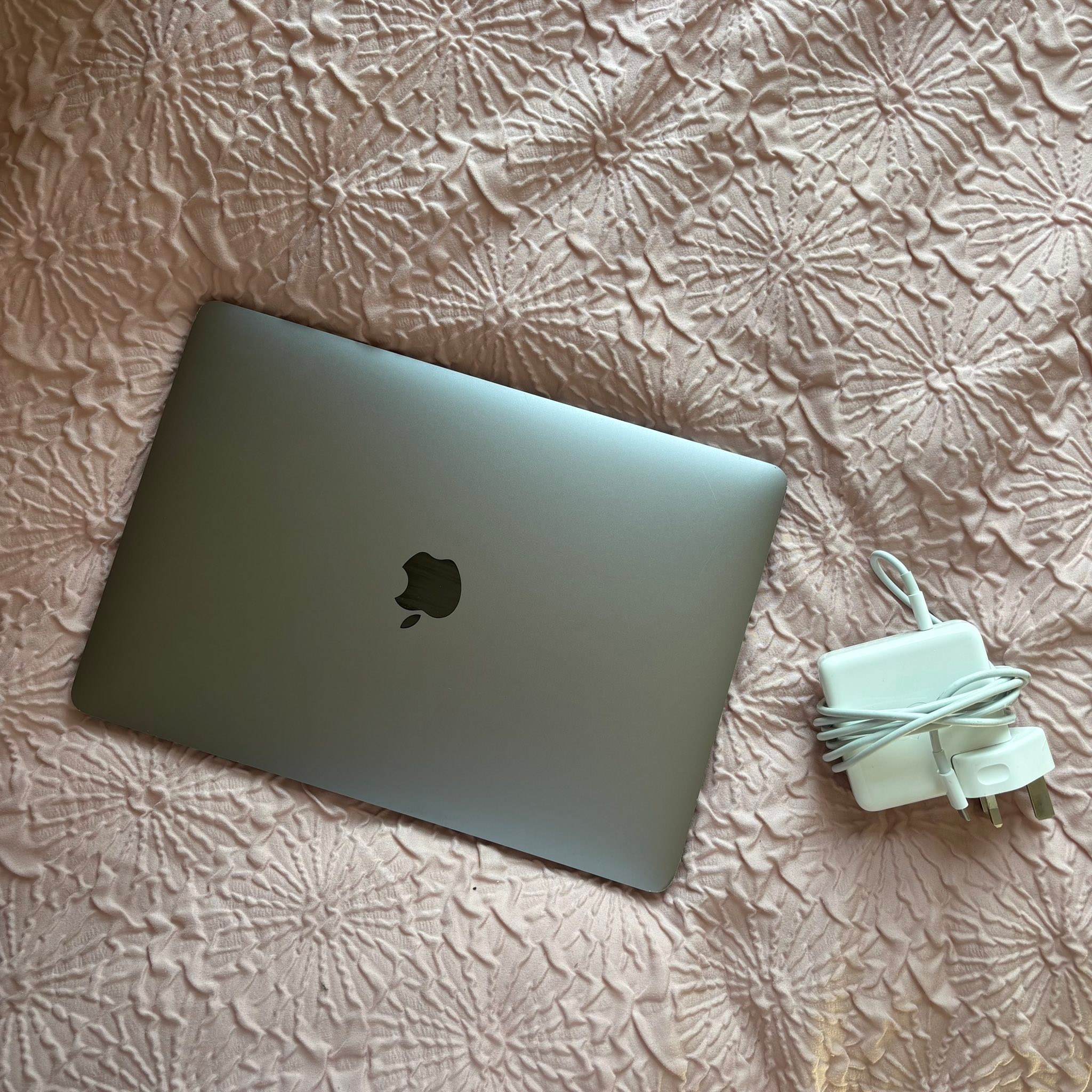 SOLD MacBook Pro (13-inch, 2018, Four Thunderbolt 3 Ports) Has 