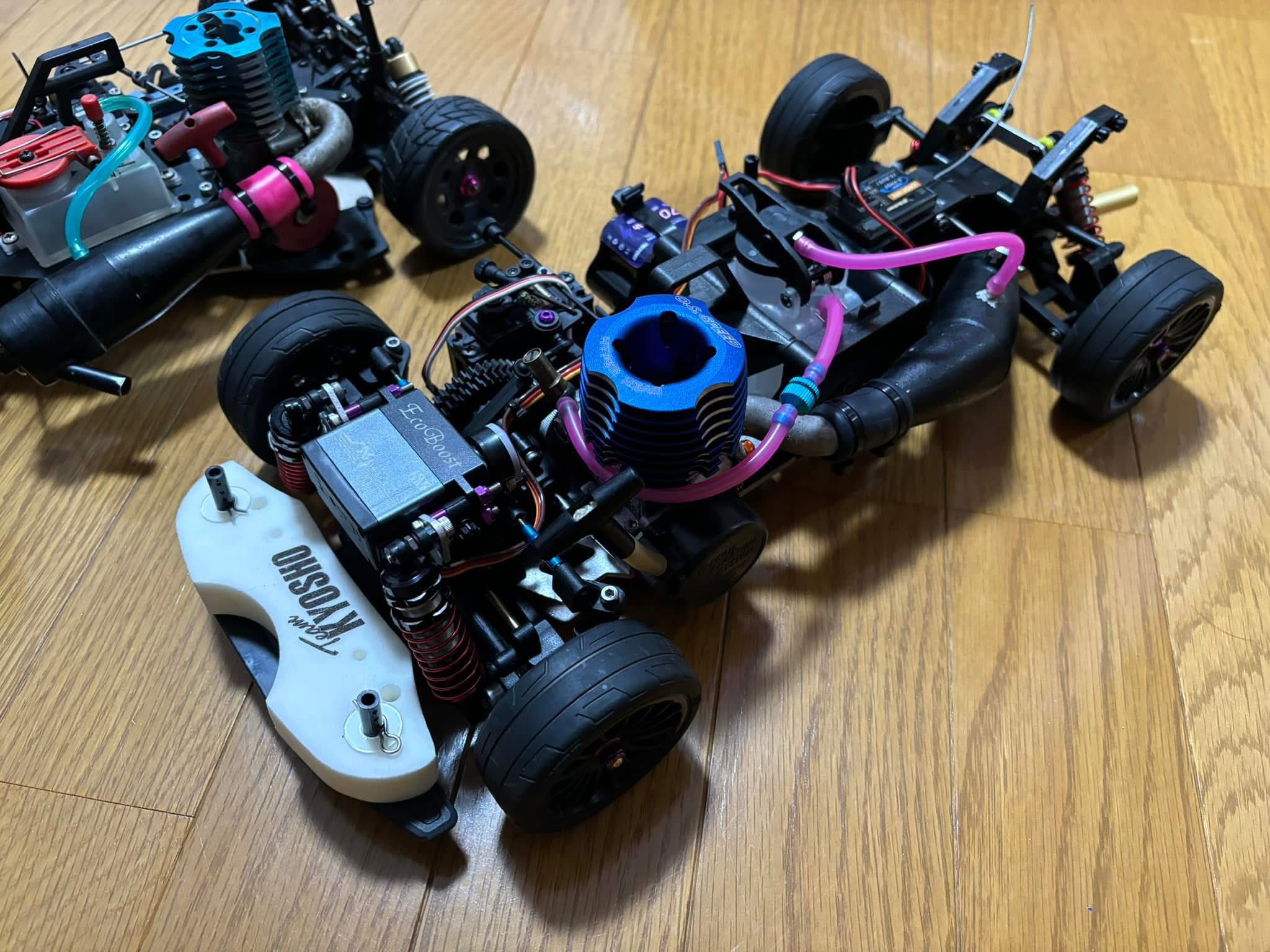 Kyosho Mantis FF vintage RC car