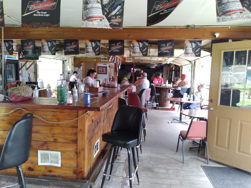 C&W Drive Inn