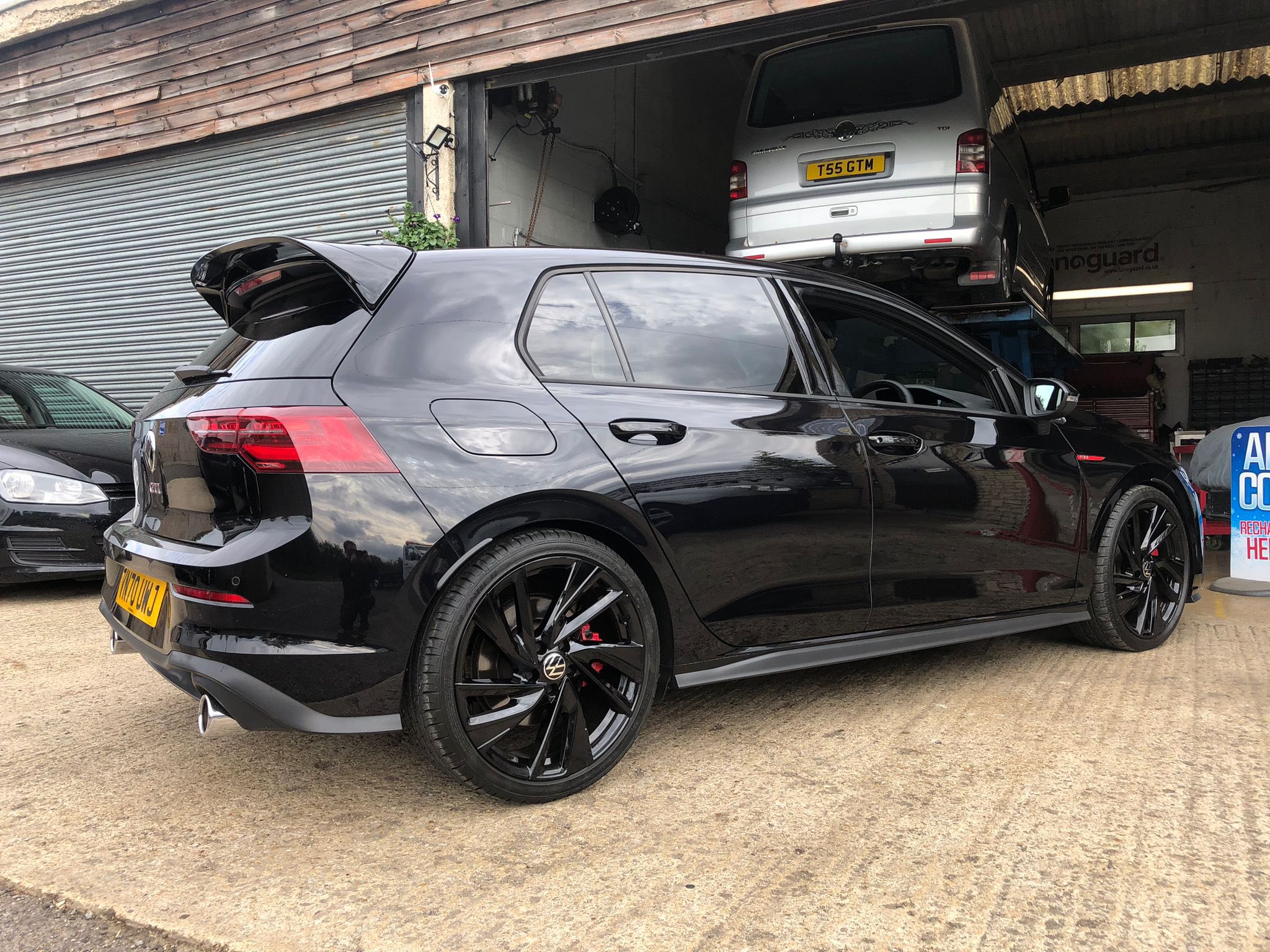 Loving the RaceChip Chiptuning VW Golf 8 GTI fitted with Eibach