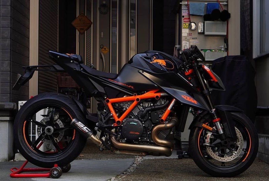 iMotorcycle Japan - ?KTM 1290 Super Duke R CR-T スリップオン 