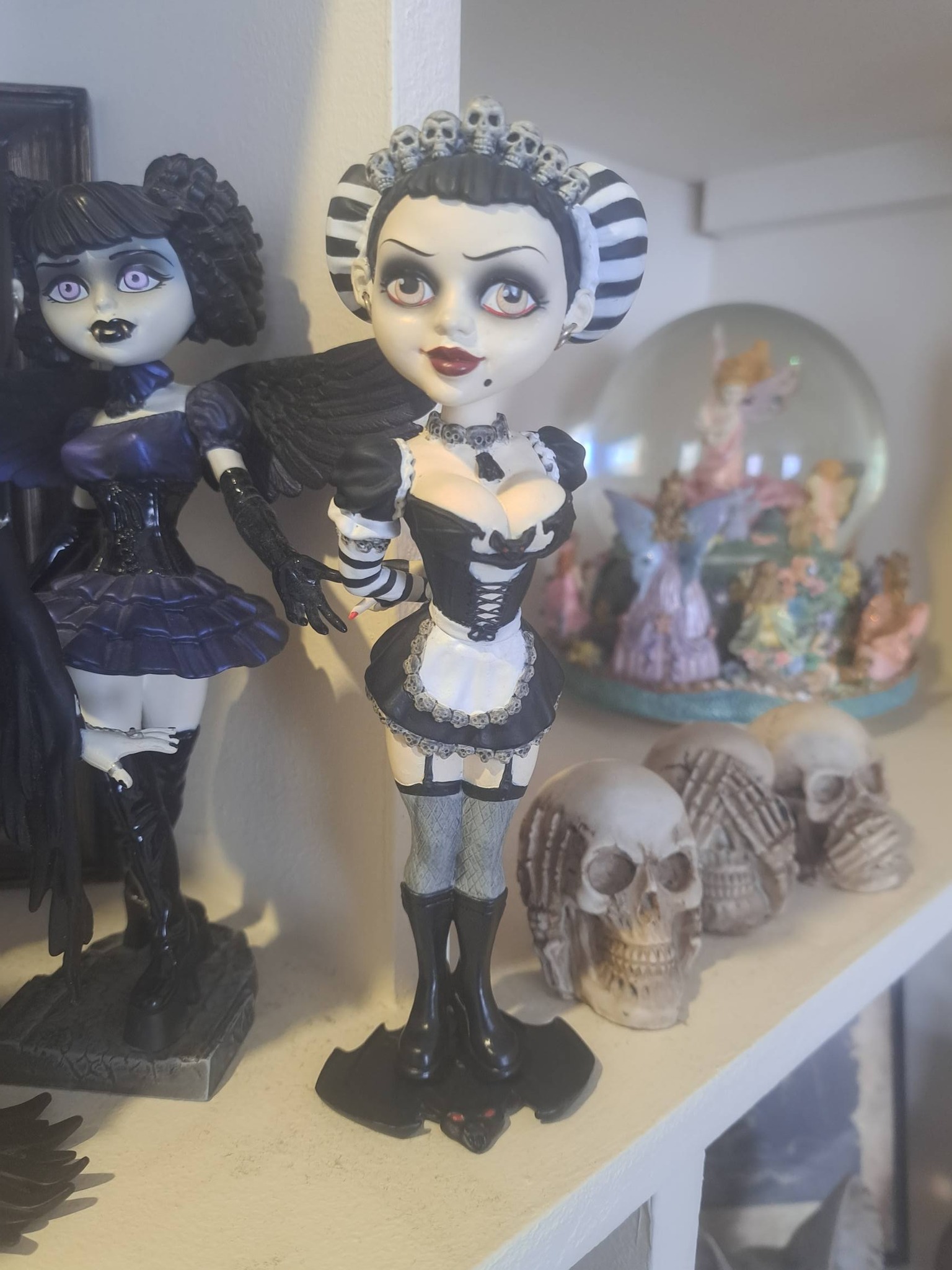 Is Eva Destruction a reference to the band Diva Destruction?
