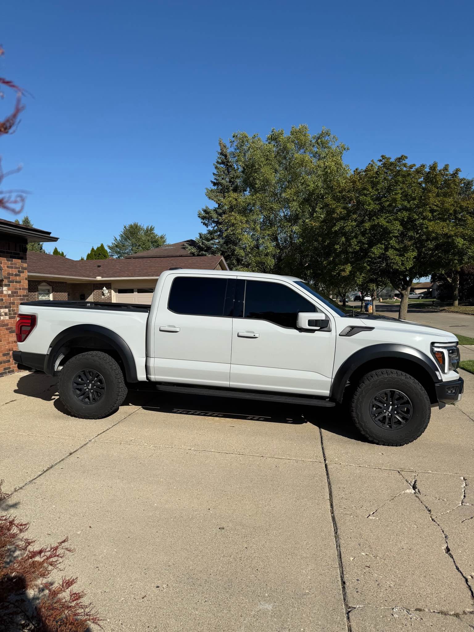 2024 Ford F150 Raptor - 5,995 miles - Clean Title - No Accidents ...