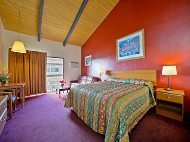 Rodeway Inn Fallbrook Downtown | Fallbrook CA