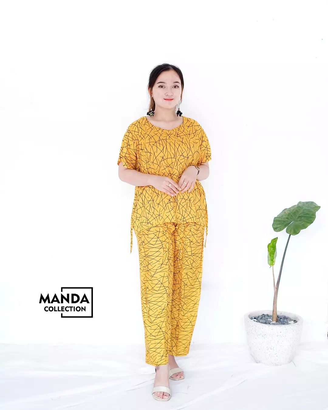 Manda collection catalog | Pare