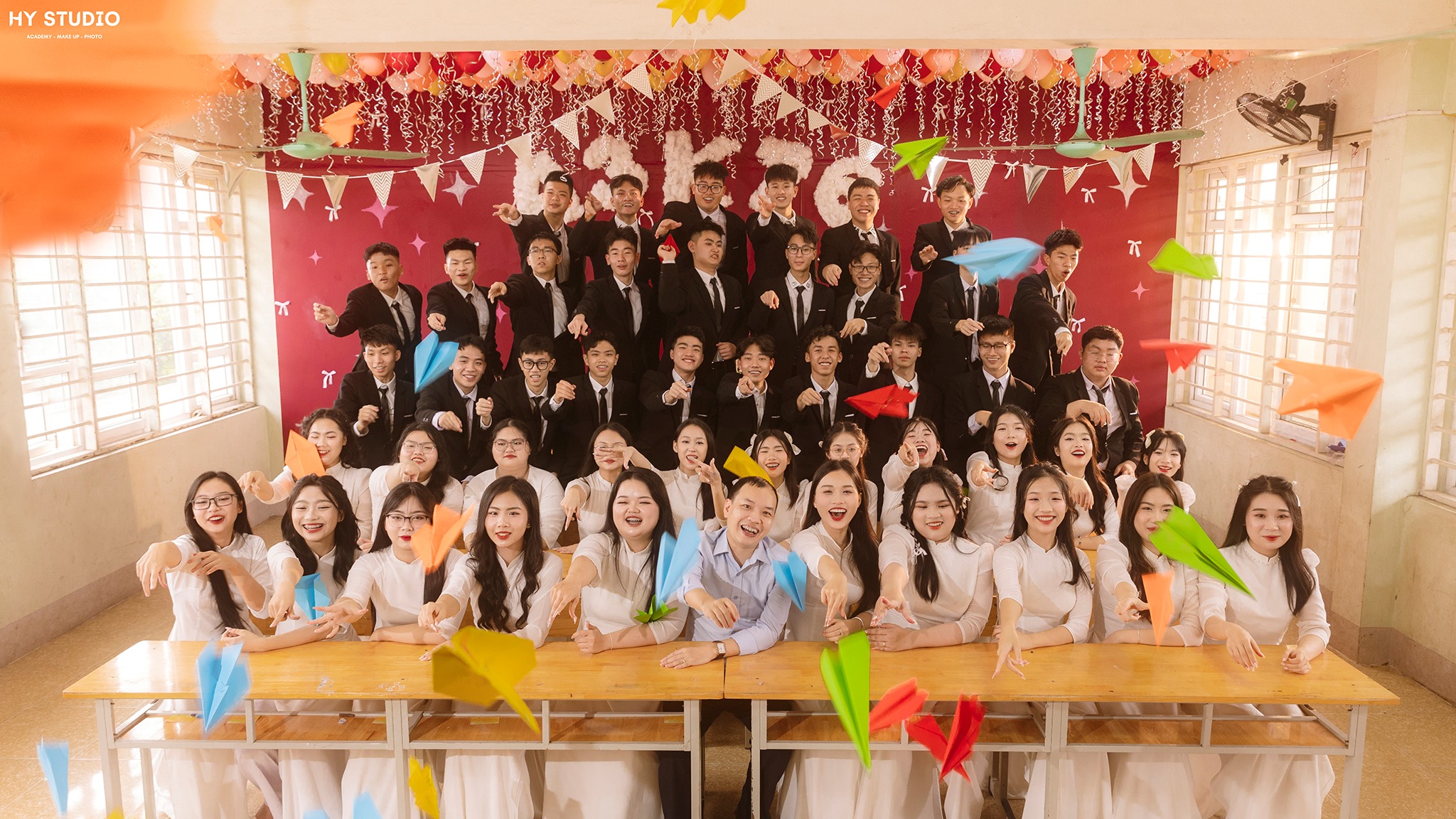 Hy Studio - Chụp ảnh Kỷ Yếu