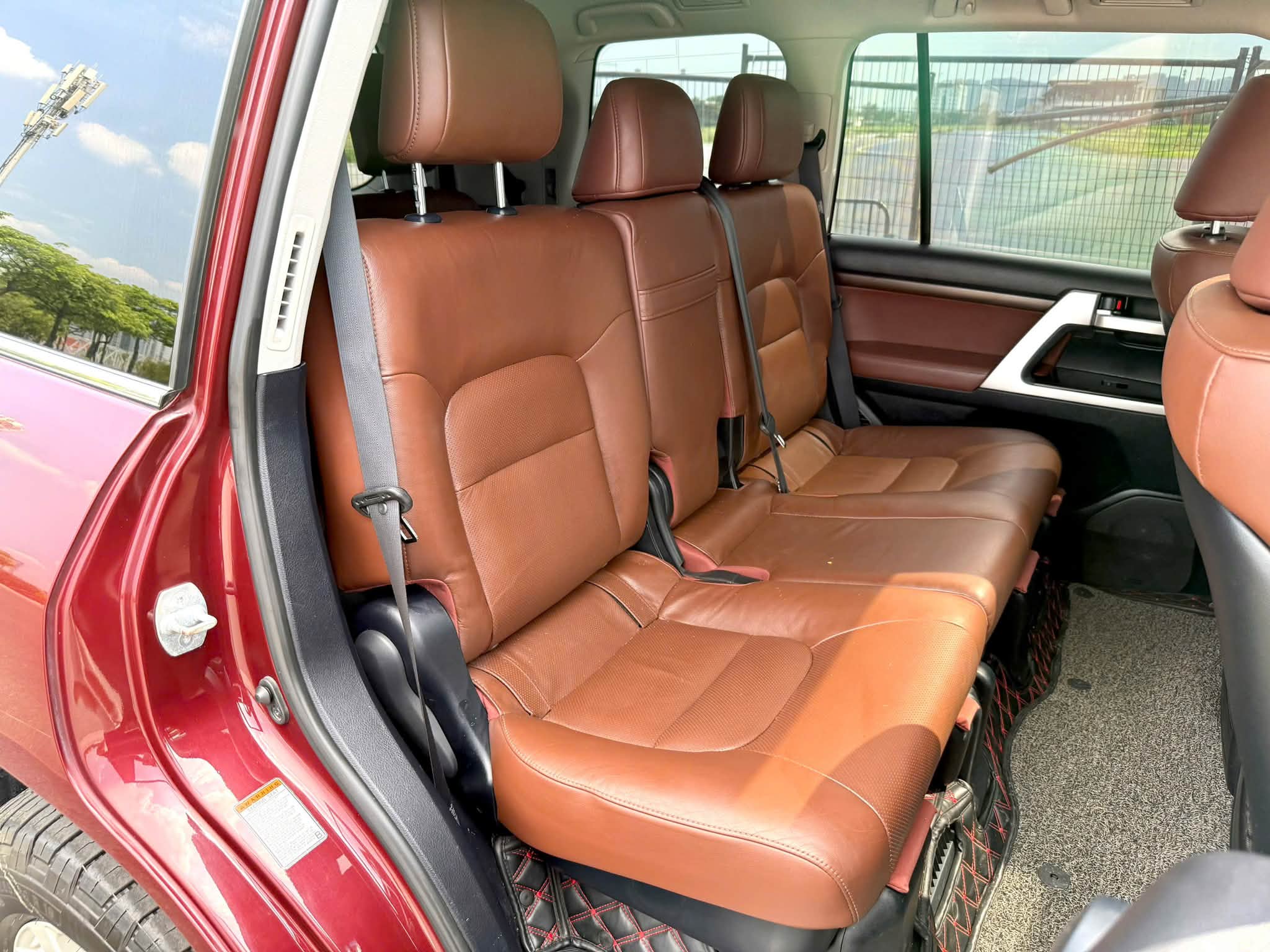 Lancruise VX 4.6 sx2020 3,x tỷ
