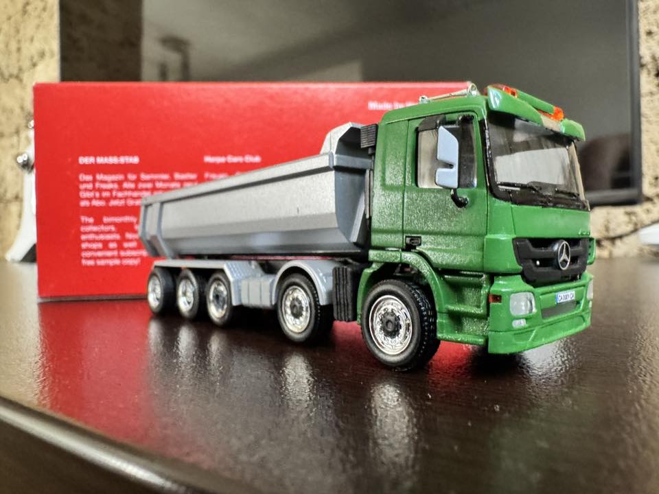 WSI 1/50 Mercedes-Benz ACTORS MP3 改 8x6 TITAN BOOMTRAILER