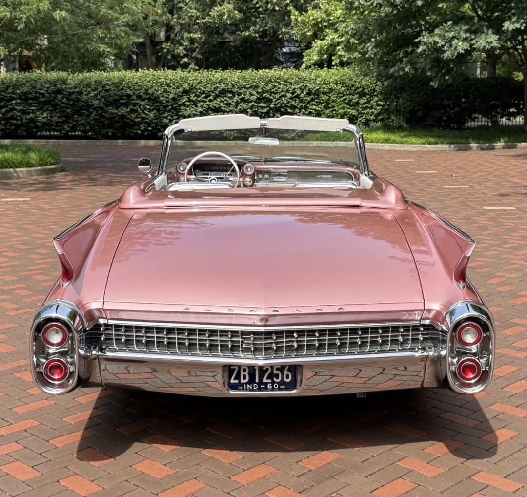 1960 Cadillac Eldorado Biarritz, finished in Sienna Rose Metallic 🌷