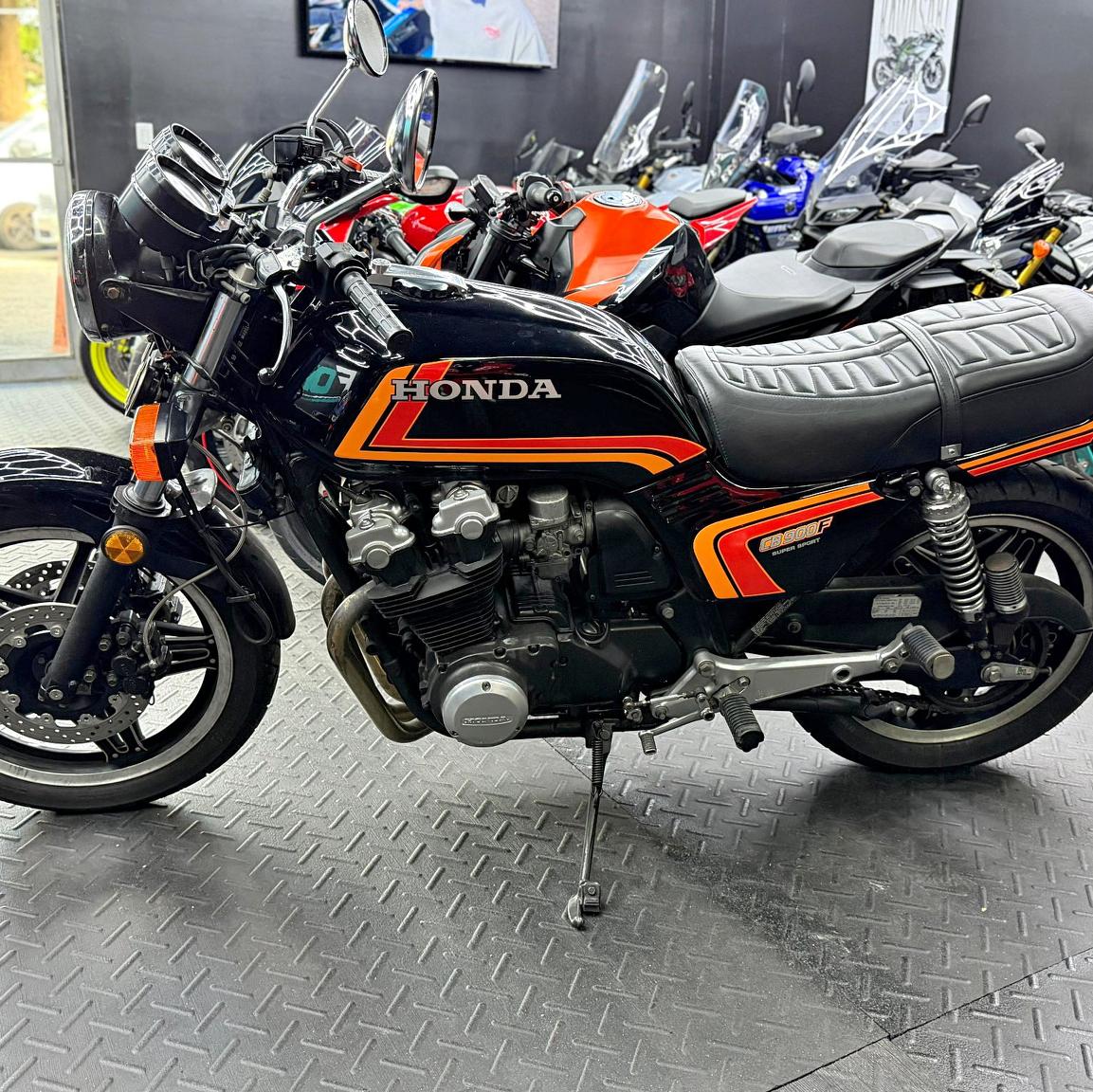1982 Honda cb900f SUPER SPORT classic - Motorcycles & Scooters ...