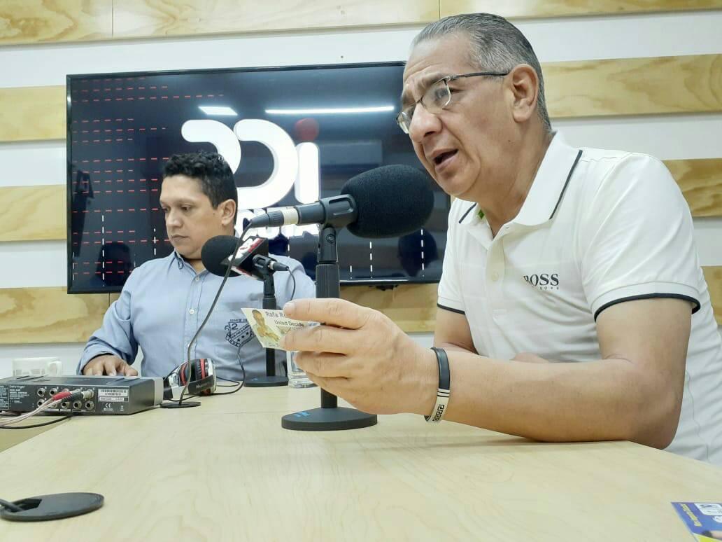 Rafa Romero sin pelos en la lengua