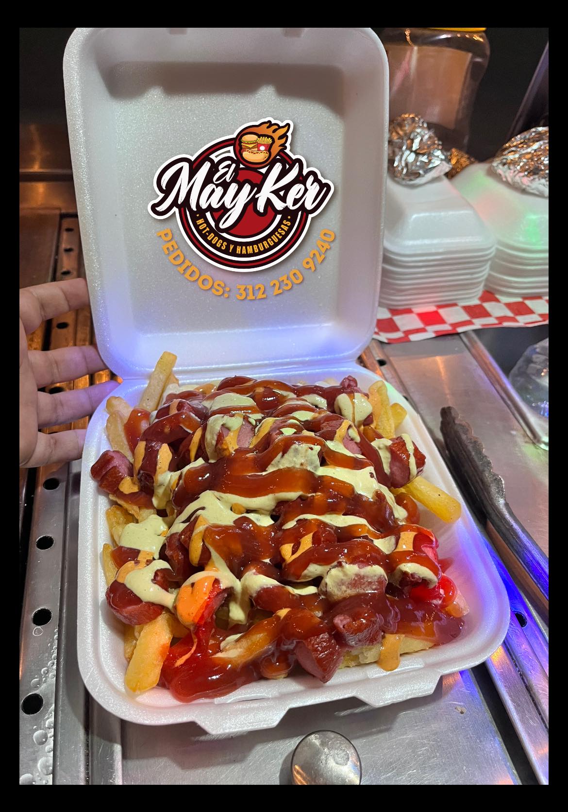 El MayKer - SALCHIPAPAS MONSTRUO 🫡🤤 Doble porción de... | Facebook