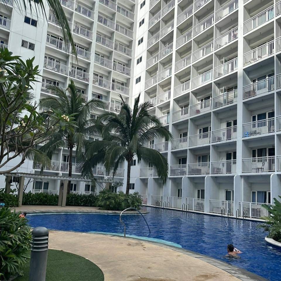 SHORE Residences Staycation | Pasay City